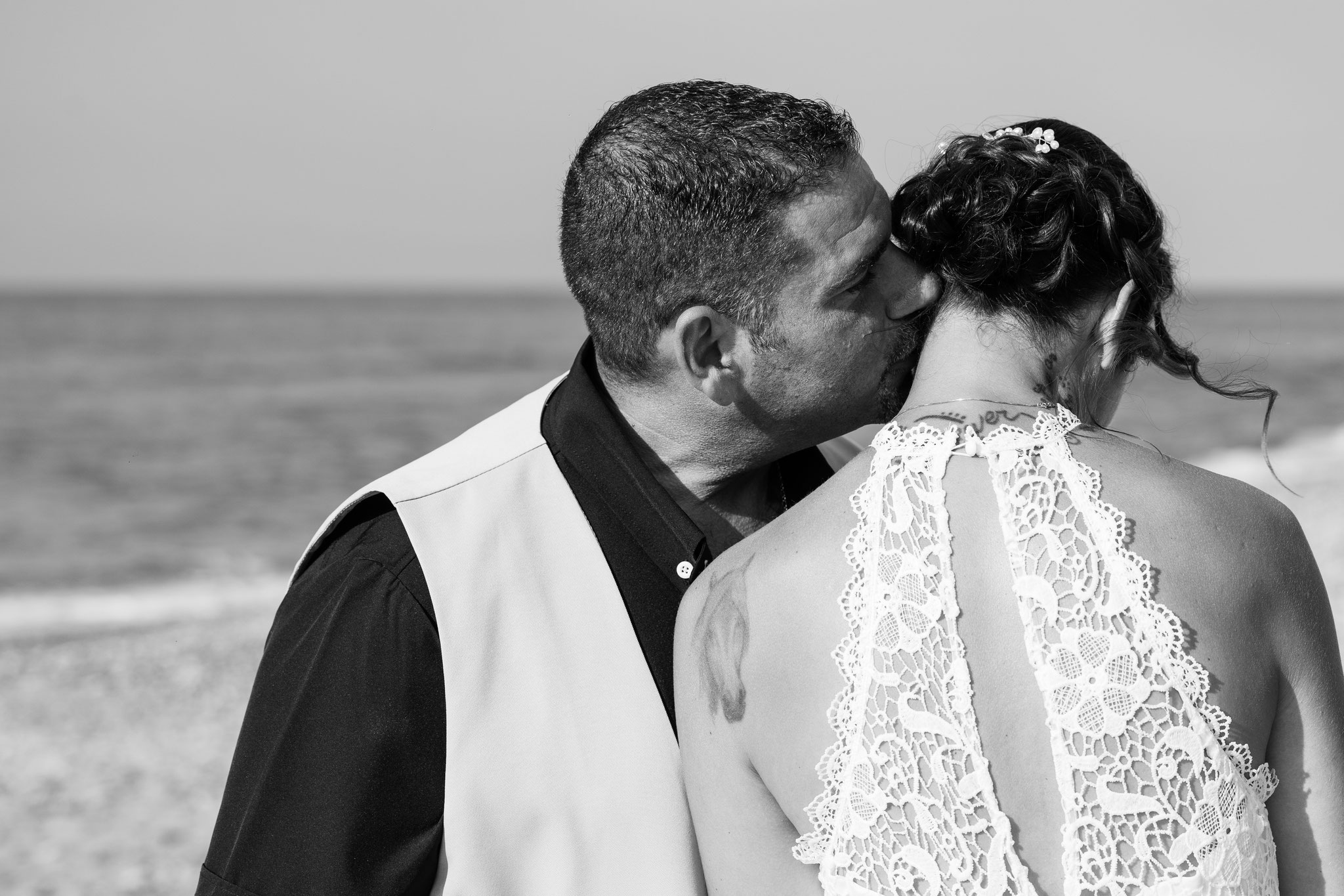 wedding-on-ht-beach-sicily