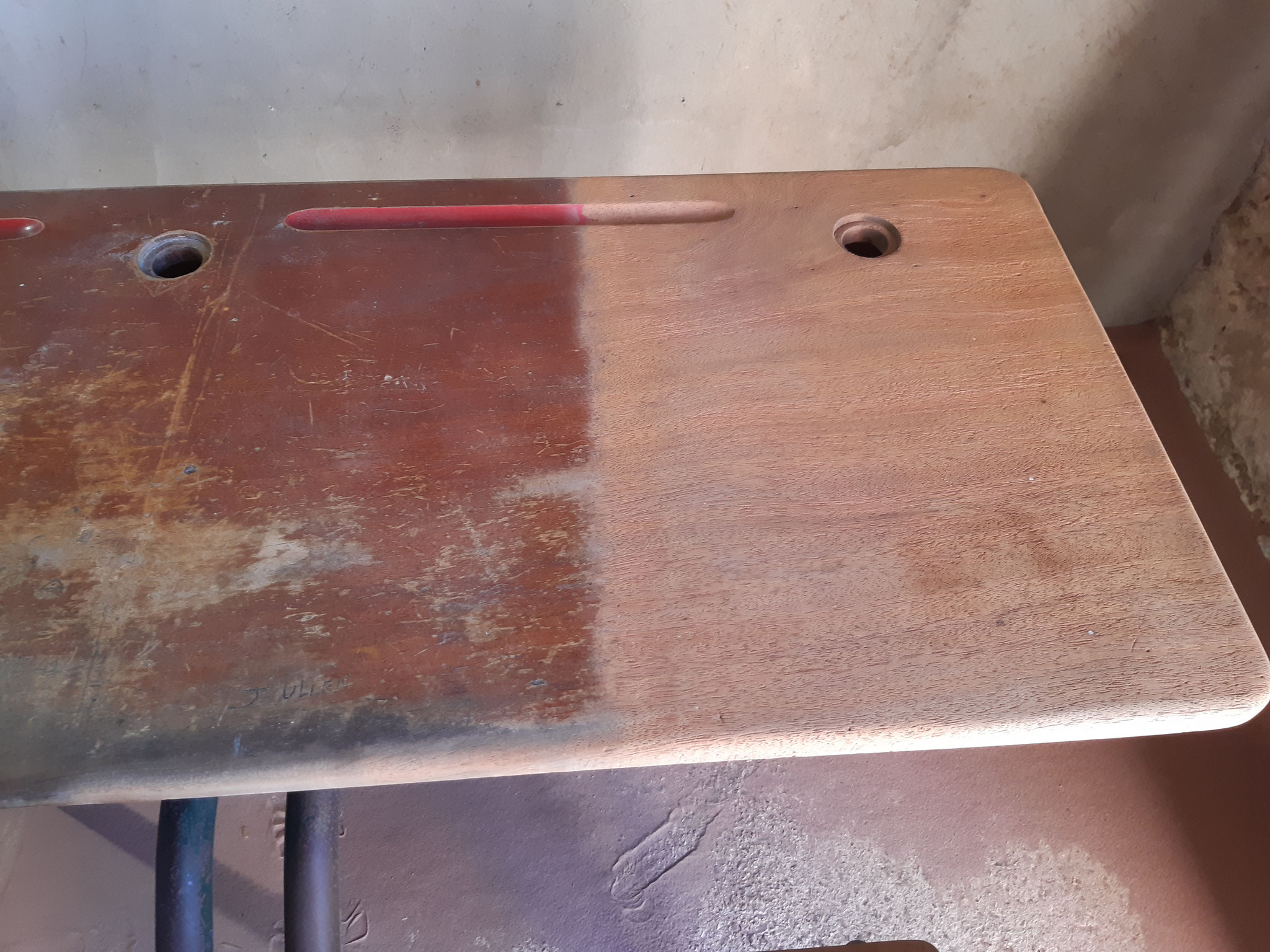Ancien bureau d'écolier - PENDANT