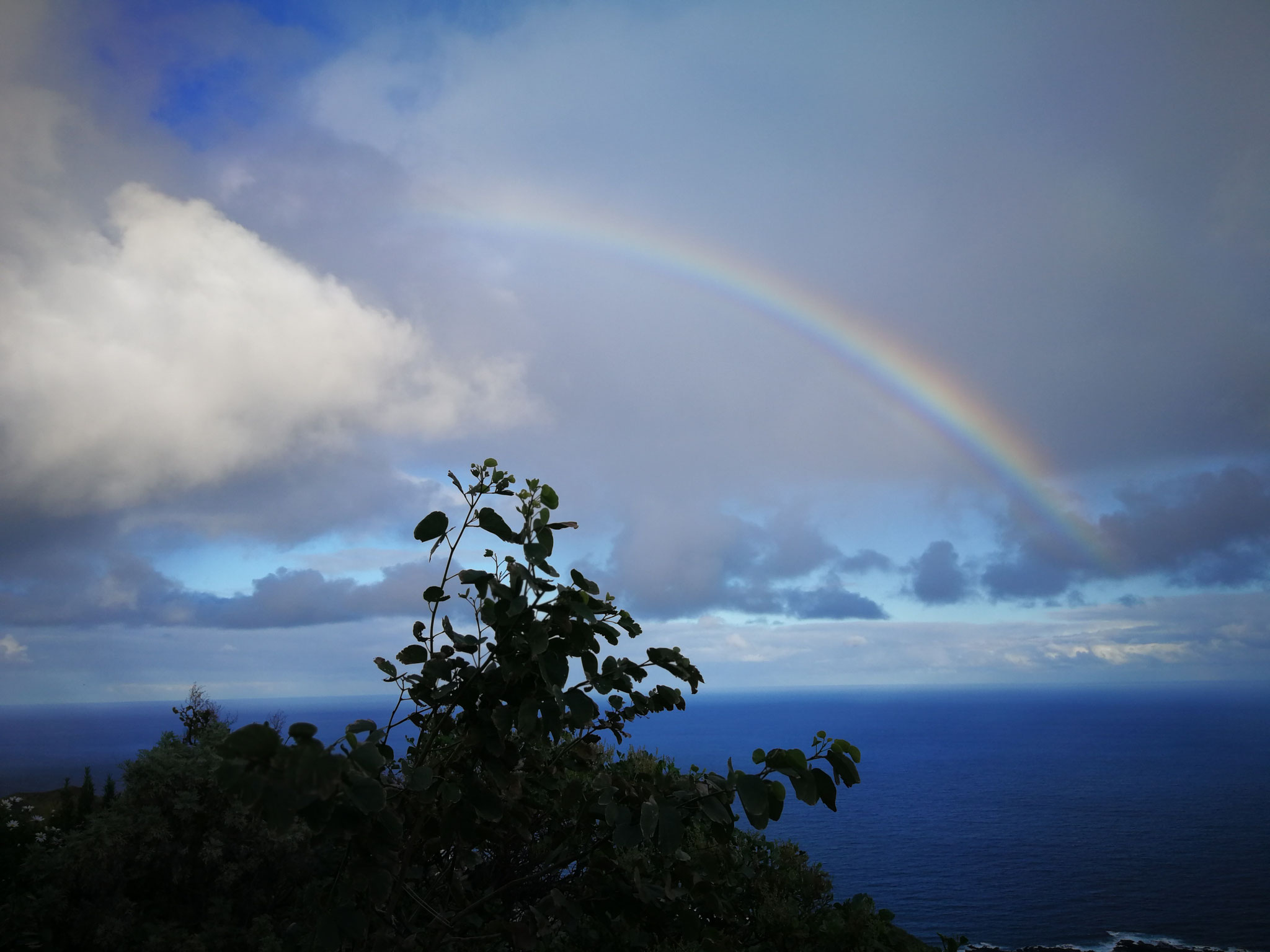 regenbogen-ueber-dem-atlantik-insel-la-palma-