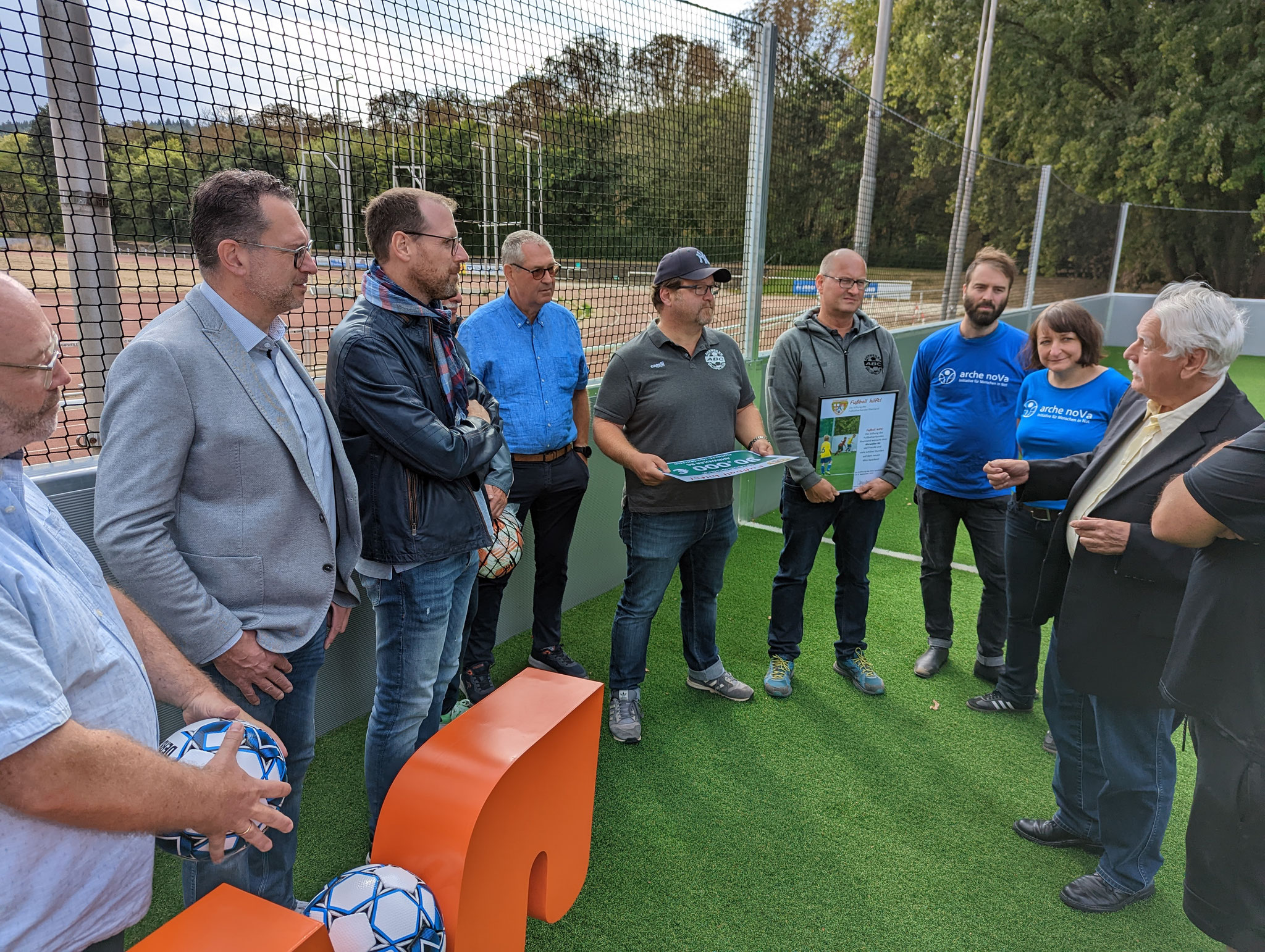 Mit Unterstützung der FVR-Stiftung: Neu gebaute Mini-Spielfelder im