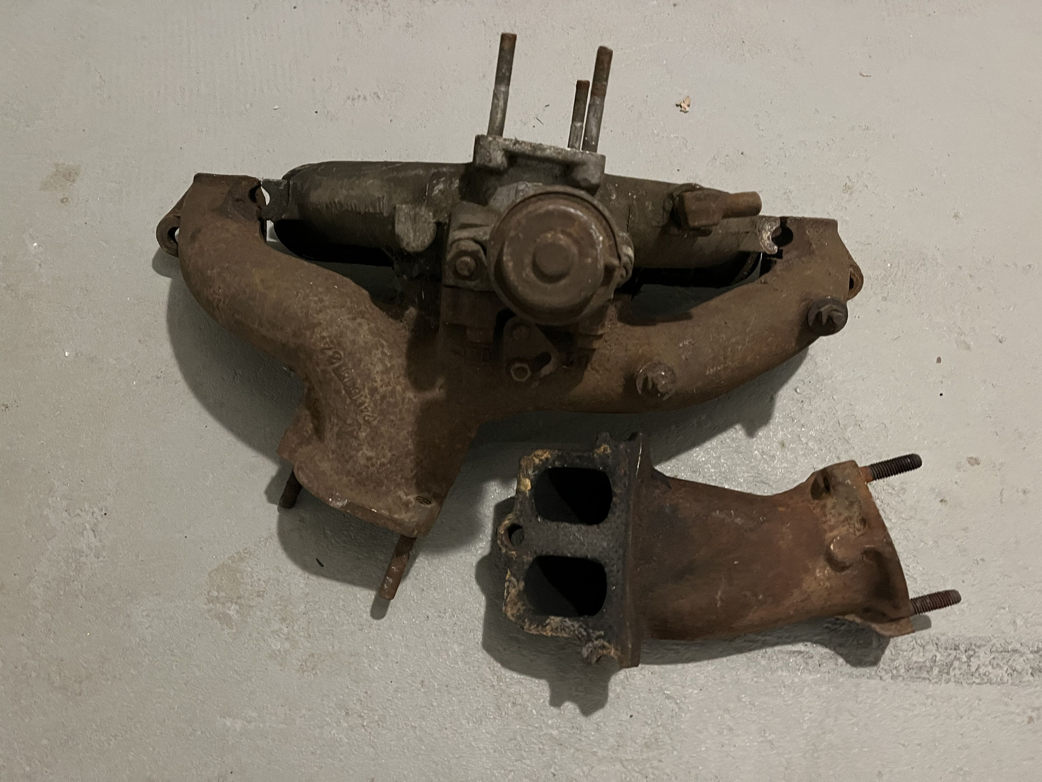 4021.1008012 Krümmer GAZ-2410, GAZ 3102, GAZ 31029, GAZ 3110 Wolga. Manifold GAS 2410, GAS 3102, GAS 31029, GAS 3110 Volga. Коллектор ГАЗ 24-10, ГАЗ 3102, ГАЗ 31029, ГАЗ 3110 Волга.