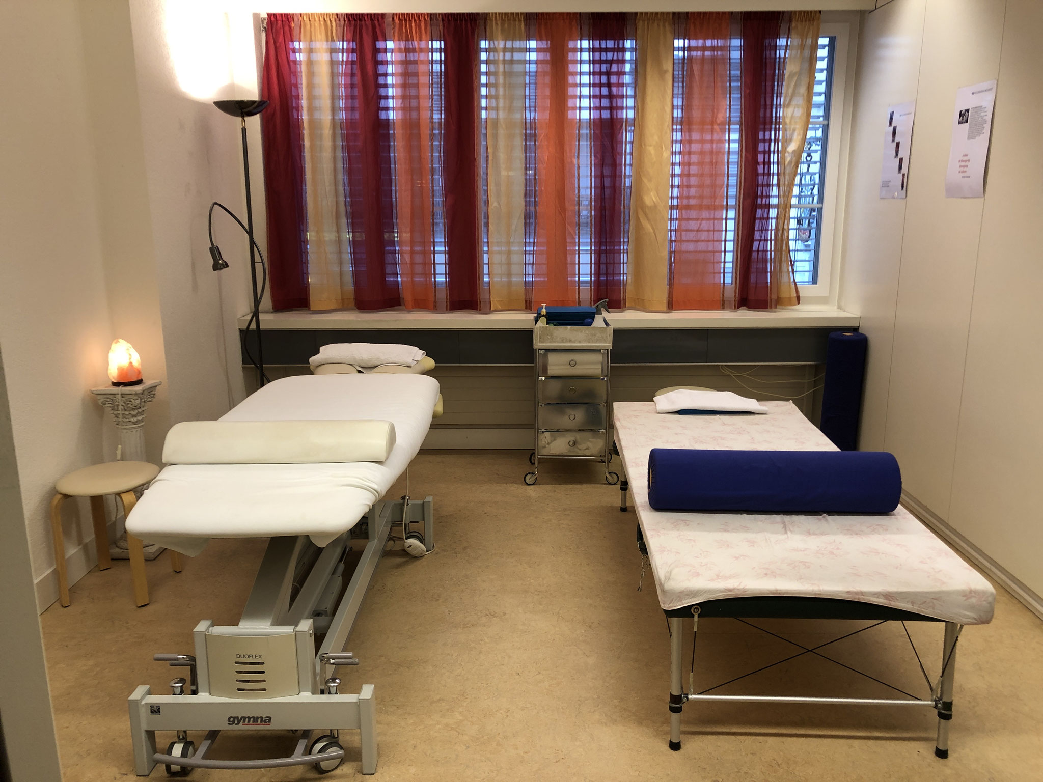 Massage- und Komplementärtherapie-Praxis im Herzen von Winterthur – EMR/ASCA-anerkannt, rollstuhlgängig, ruhige Atmosphäre