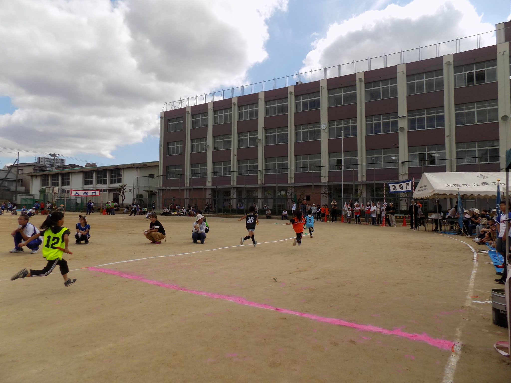 低学年　リレー