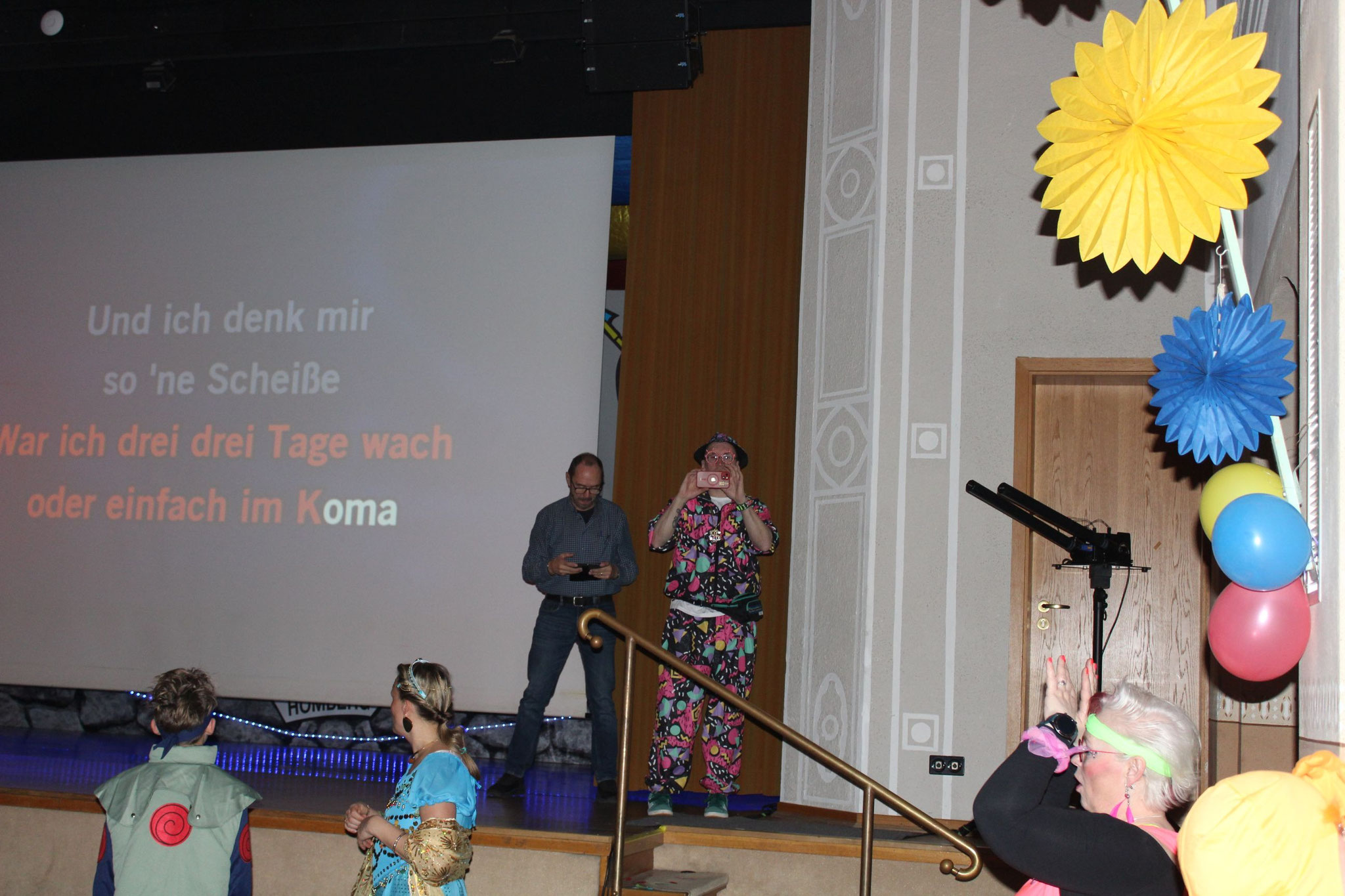 tolle Motive für Foto (HNA/Peter Zerhau) und Film (Hombergschau/Jens Boland)