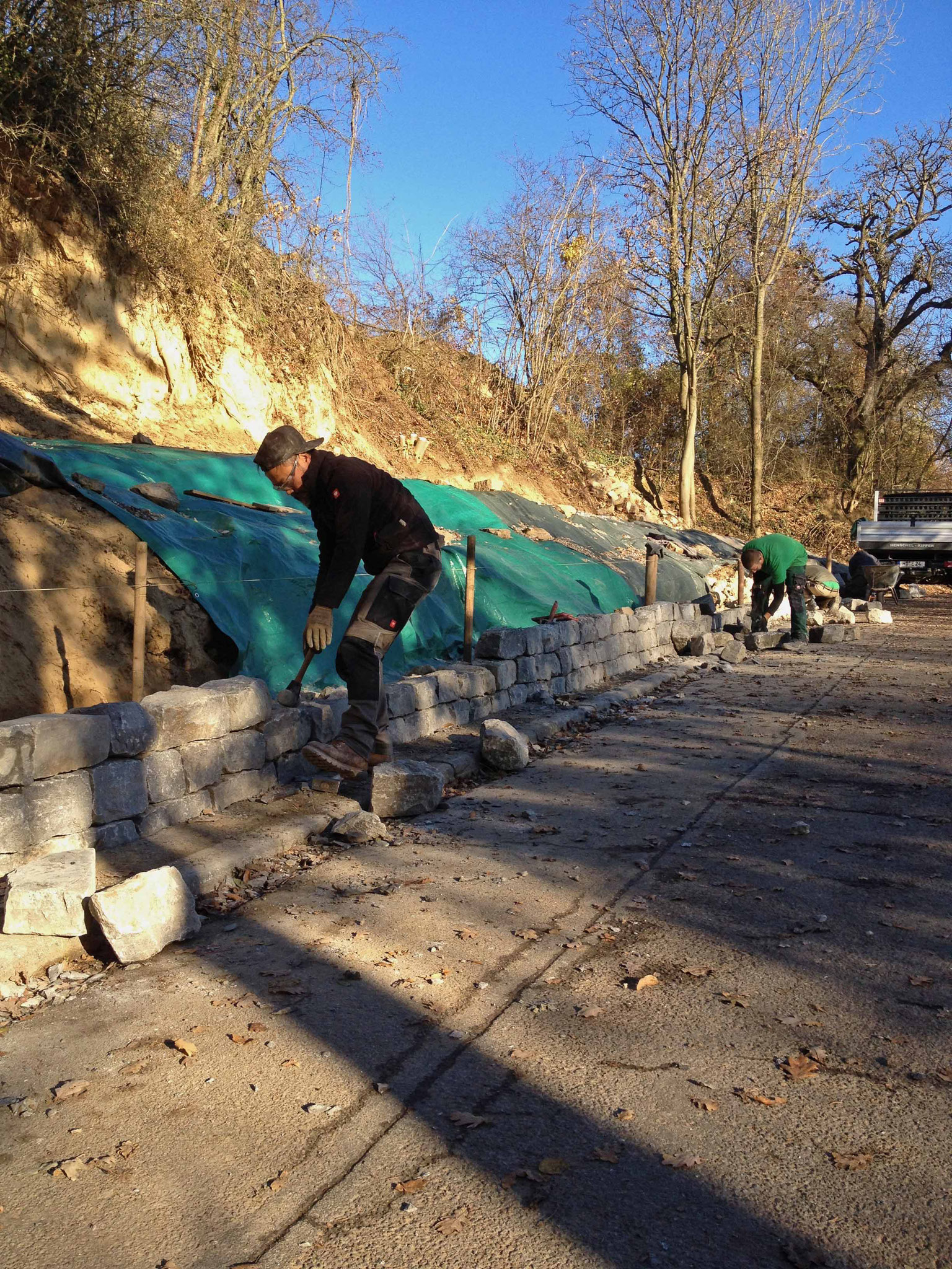 Ende 2018: Bauarbeiten zur Errichtung der Trockenmauern
