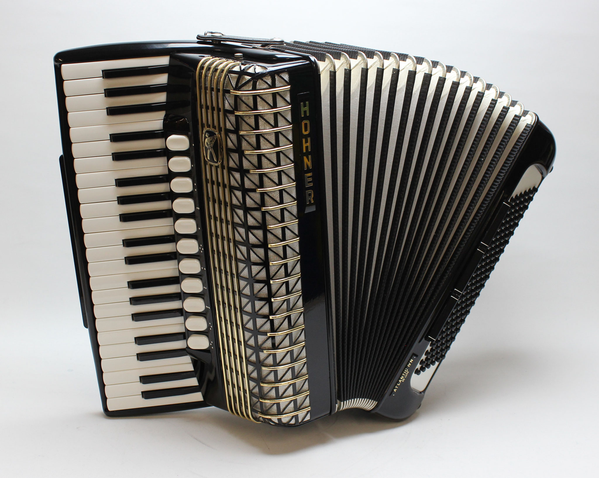 HOHNER Atlantic IV N de Luxe, schwarz