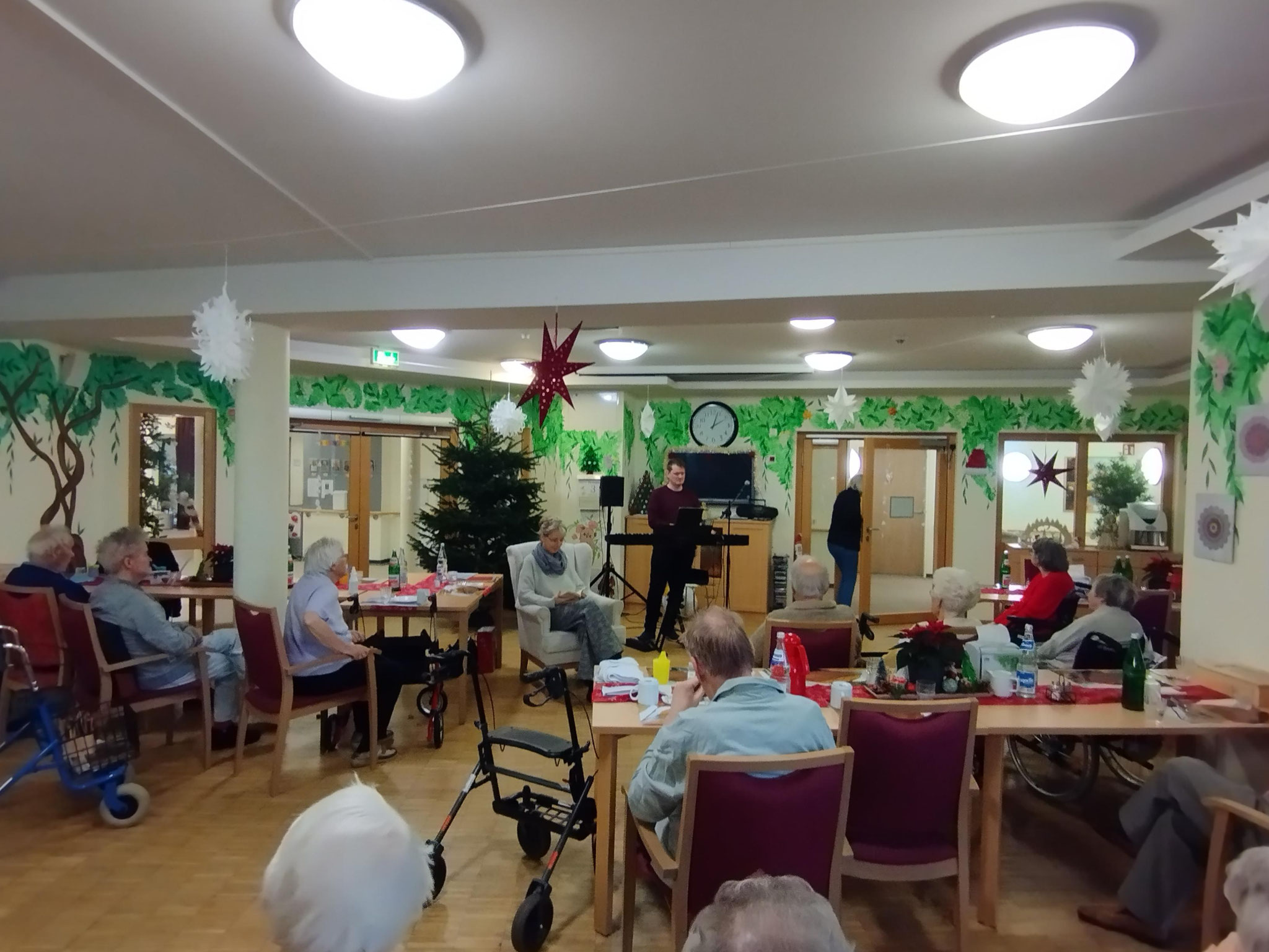 Weihnachtsaktion der OAG Norderstedt am 03.12.2025 in der Alloheim Senioren-Residenz  "Zum Steertpogg"