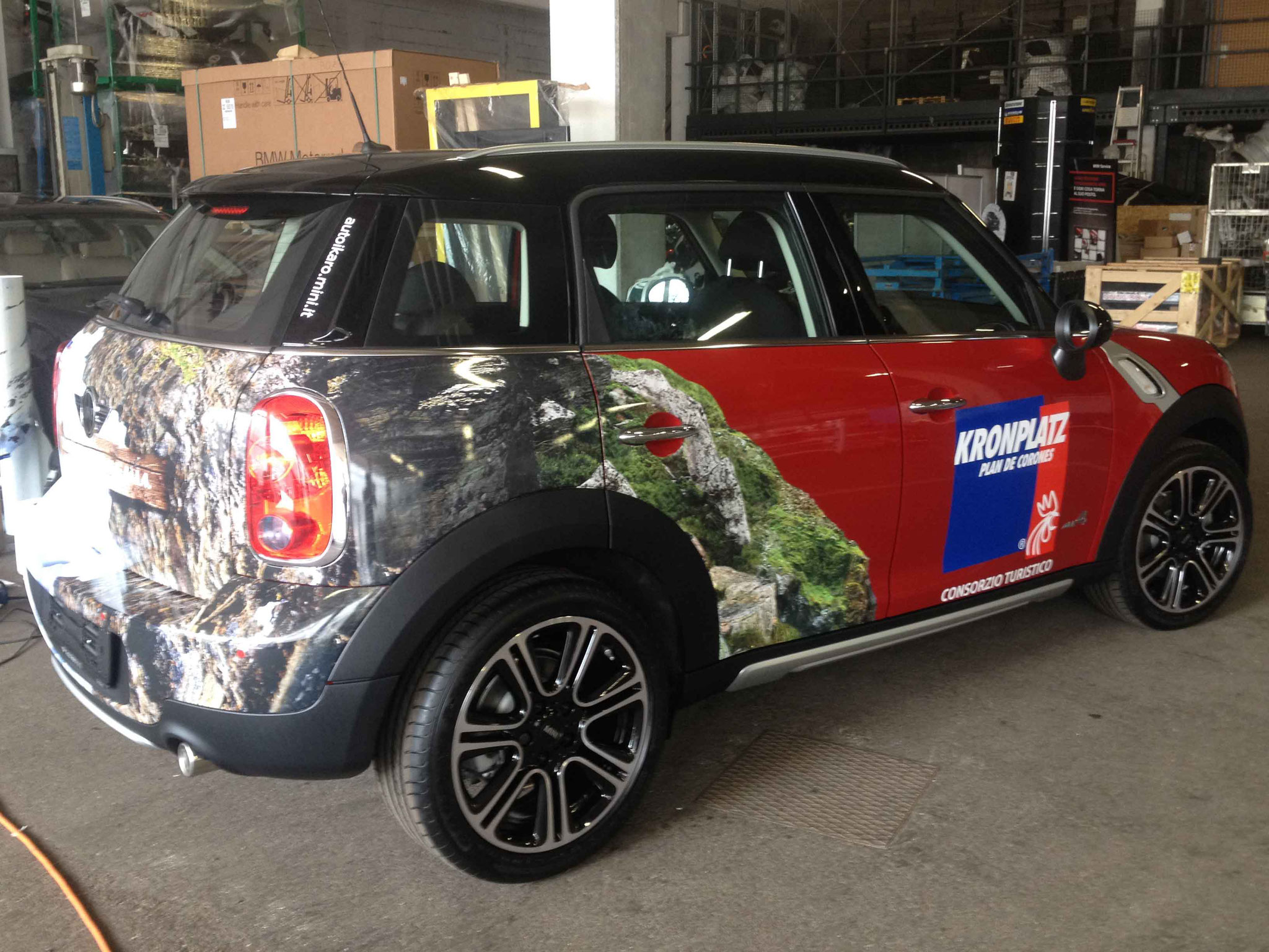 Wrapping auto sponsorizzate - BMW