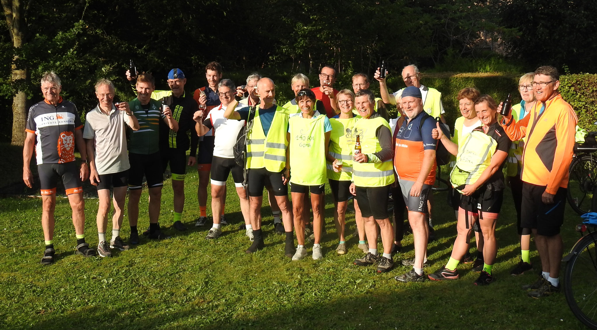 Nos vaillants cyclistes, ...