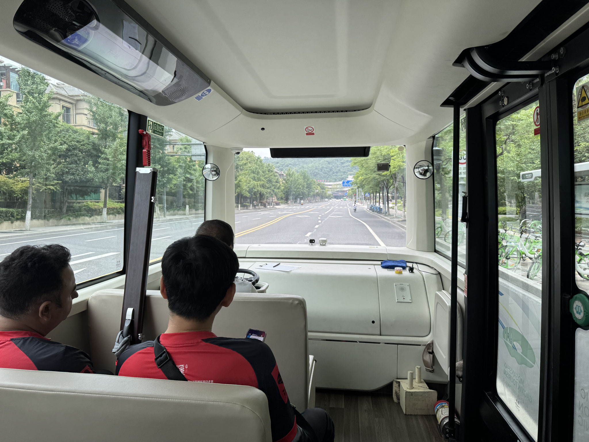 自動運転！安全で快適でした