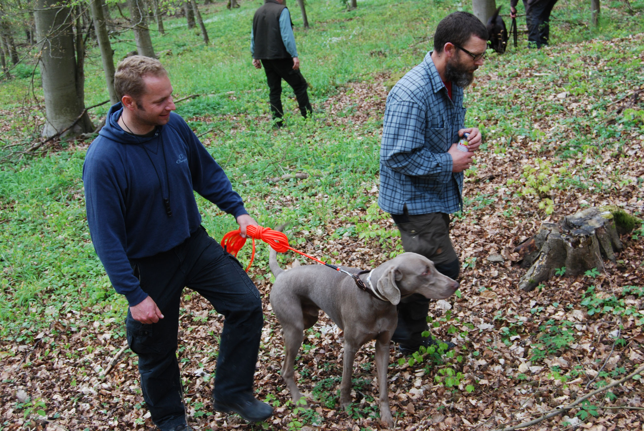 Kay Lienert und Hans-Peter Heuser, Besitzer von Emma sind zufrieden mit den Leistungen ihrer Hunde.