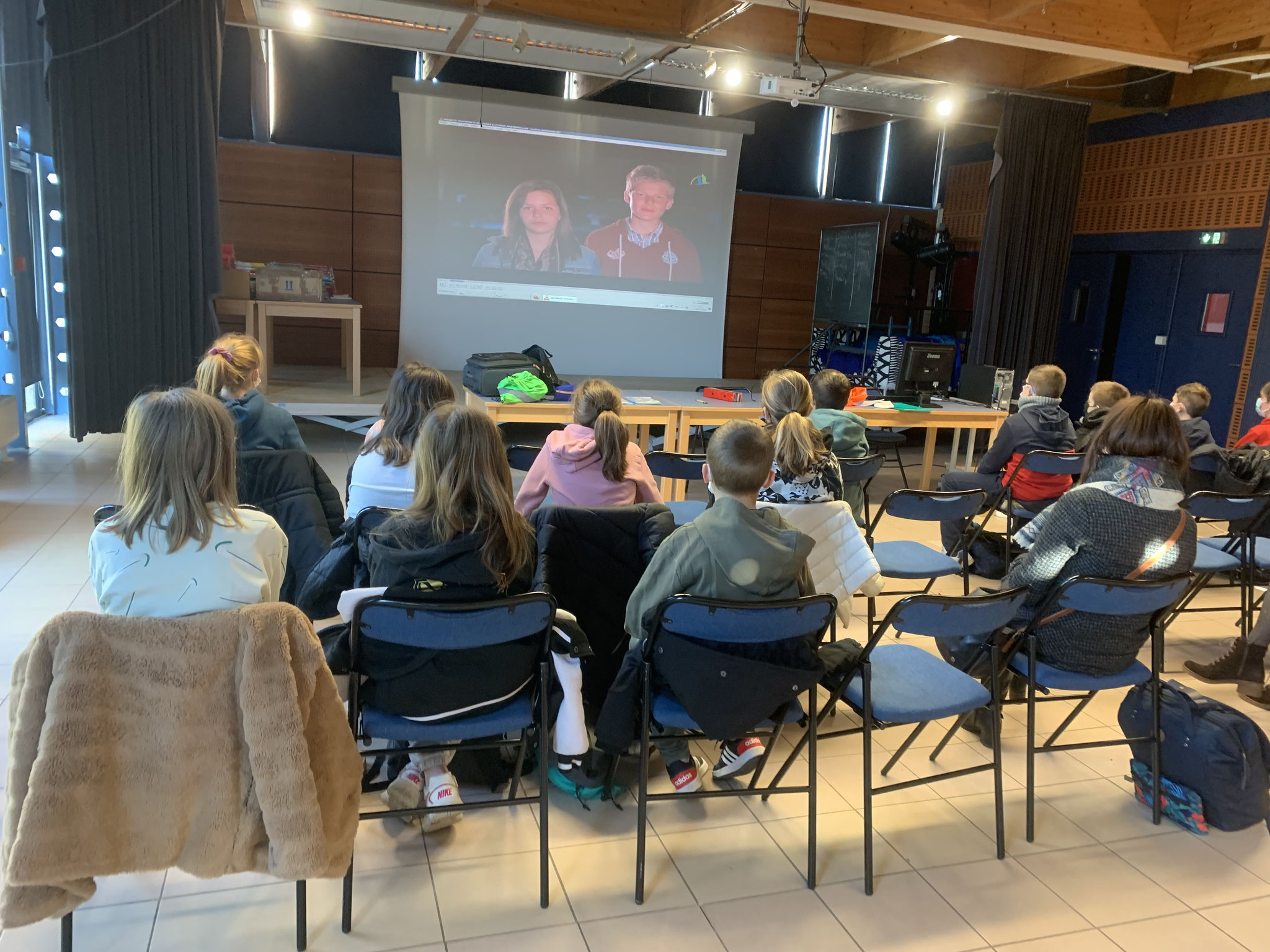 VENDIN-LE-VIEIL COLLÈGE BRACKE DESROUSSEAUX LE 8 MARS 2022