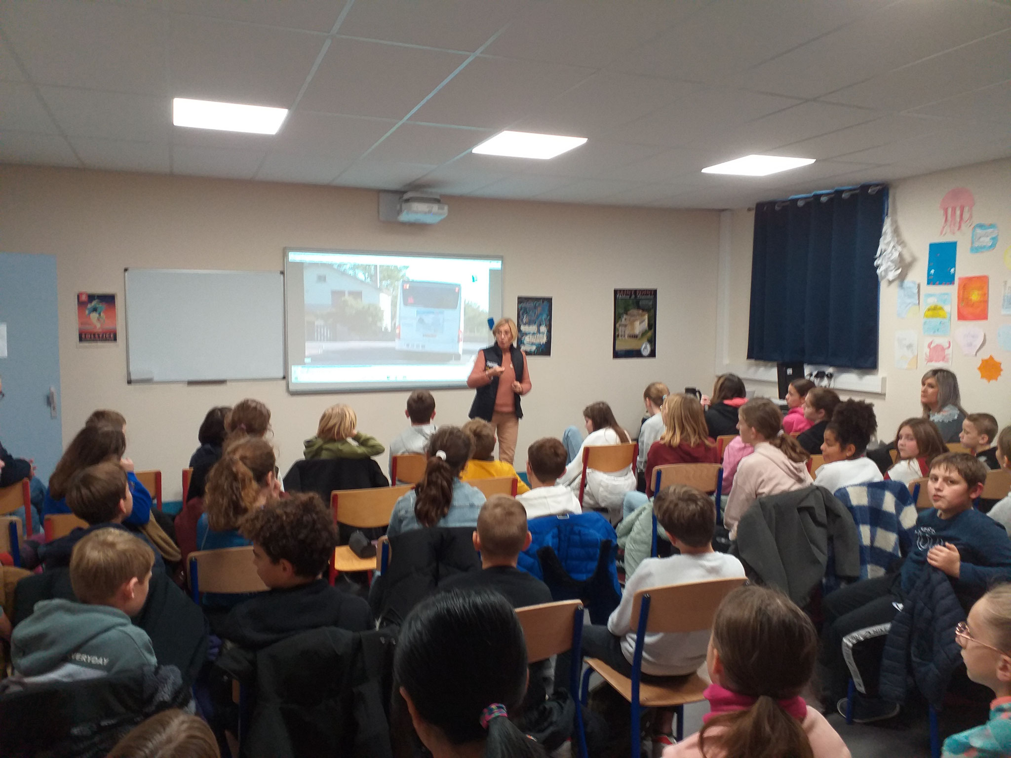 SANGATTE COLLÈGE LOUIS BLÉRIOT LE 22 NOVEMBRE 2022