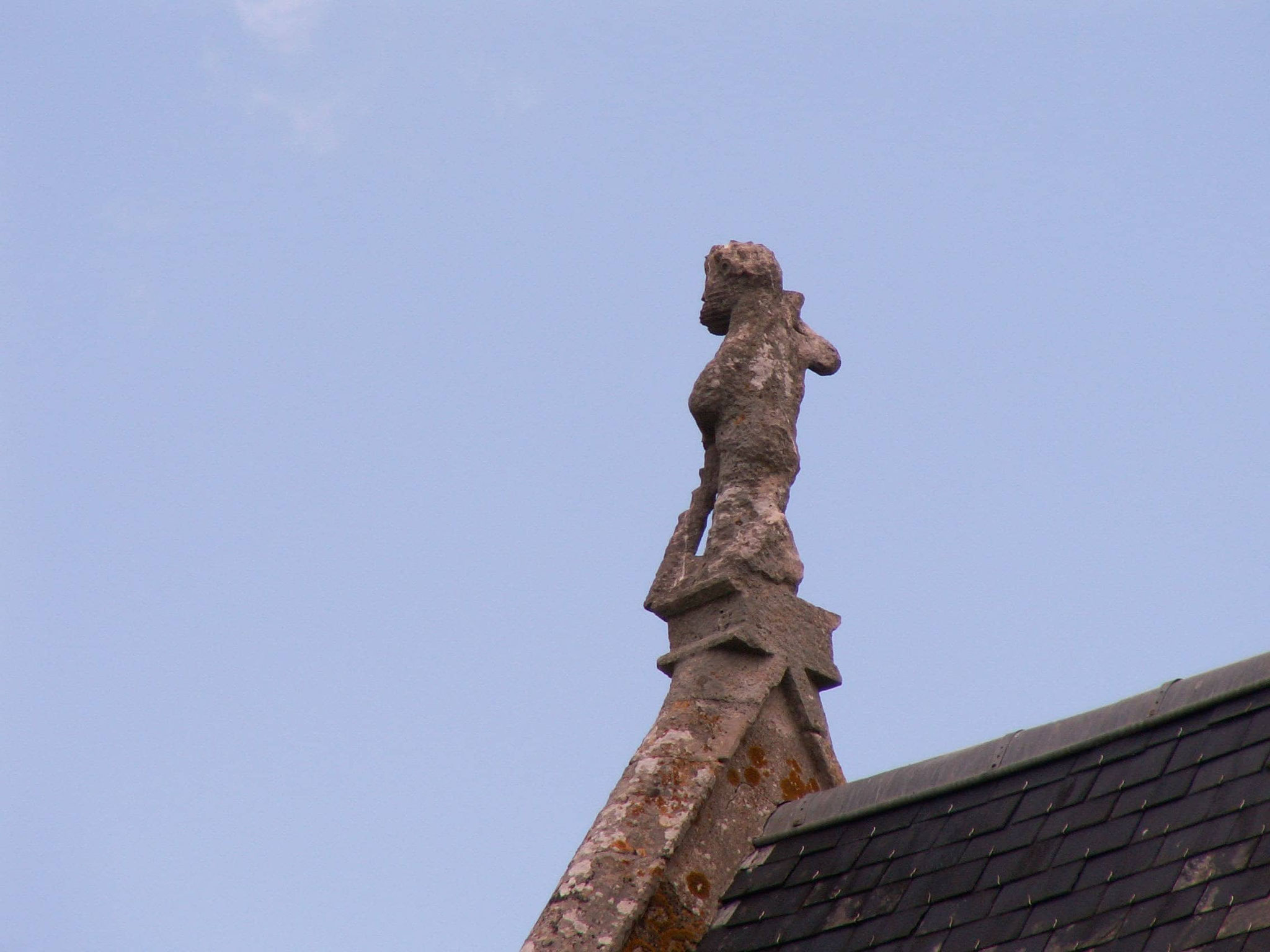 Hercule tenant sa massue 16e s./Hercules holding his club 16th c. - Château de Saveilles    ©photo-propriétaire
