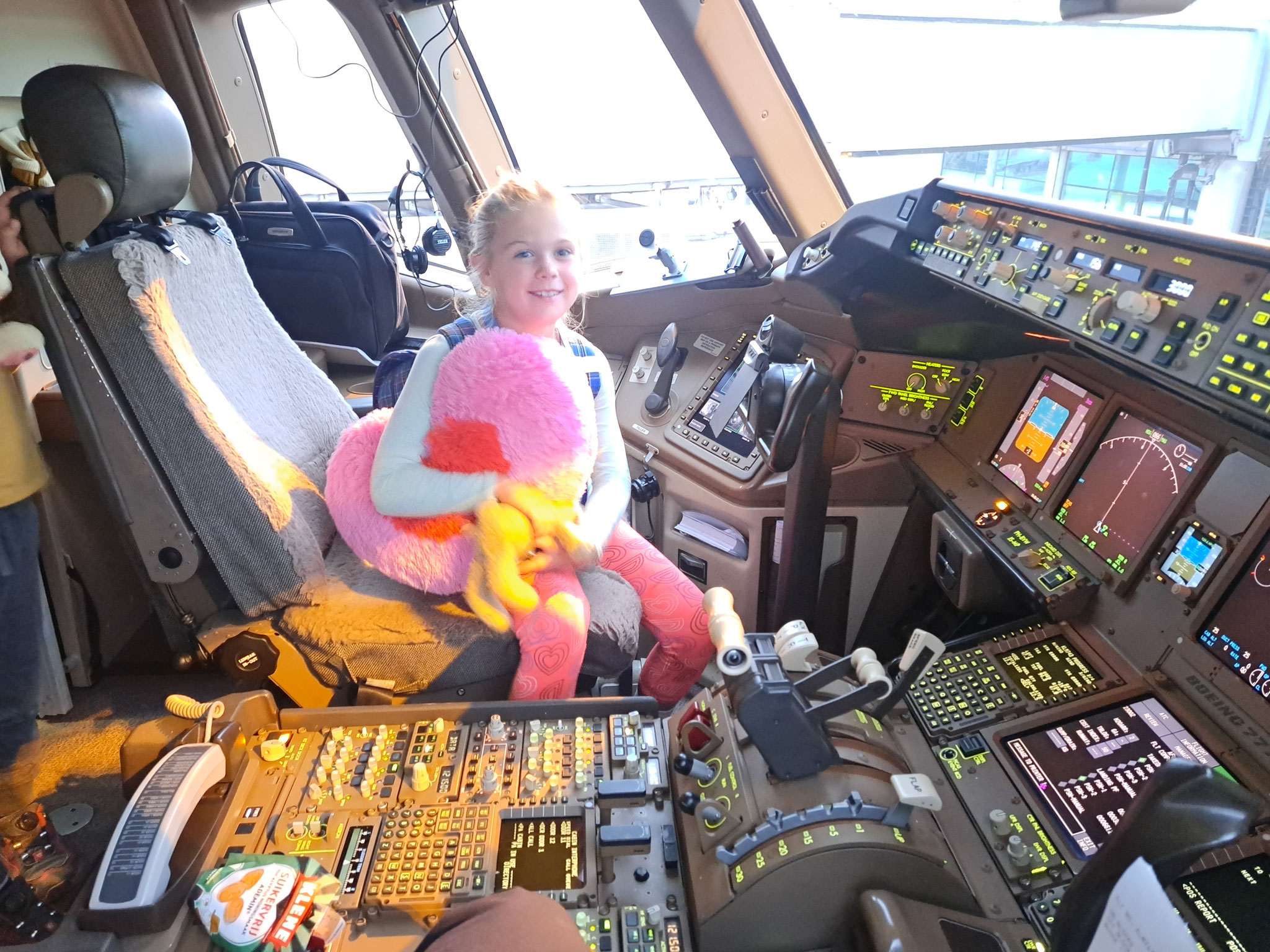 Besuch im Cockpit.