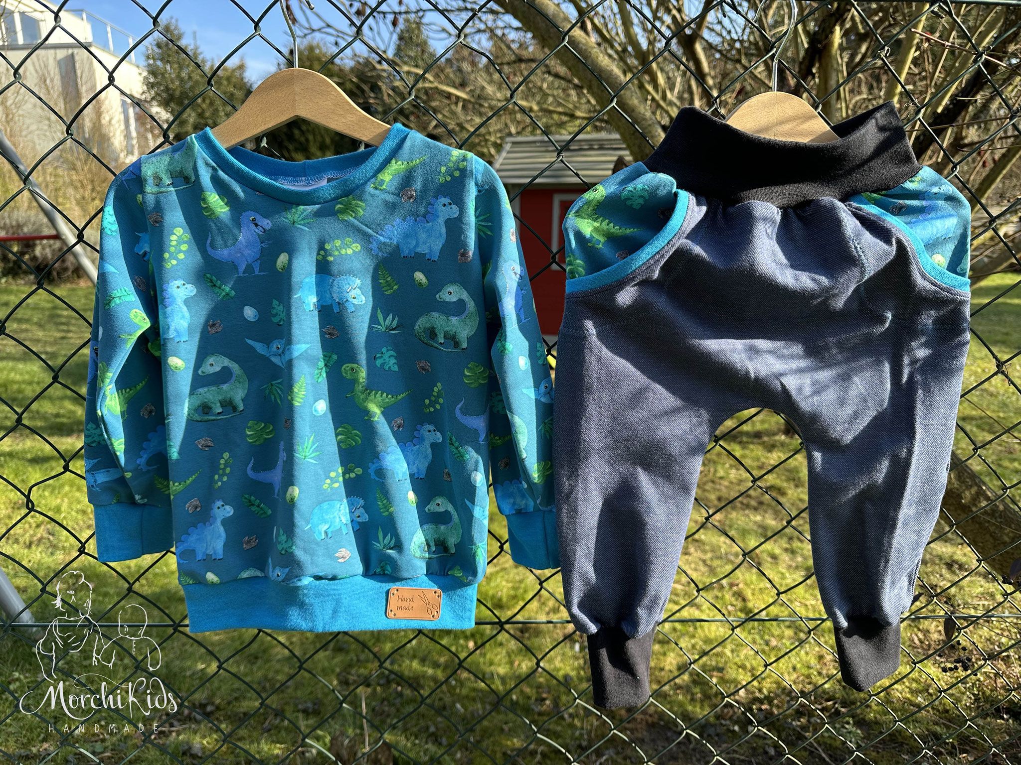 Oversize Pullover mit Pumphose
