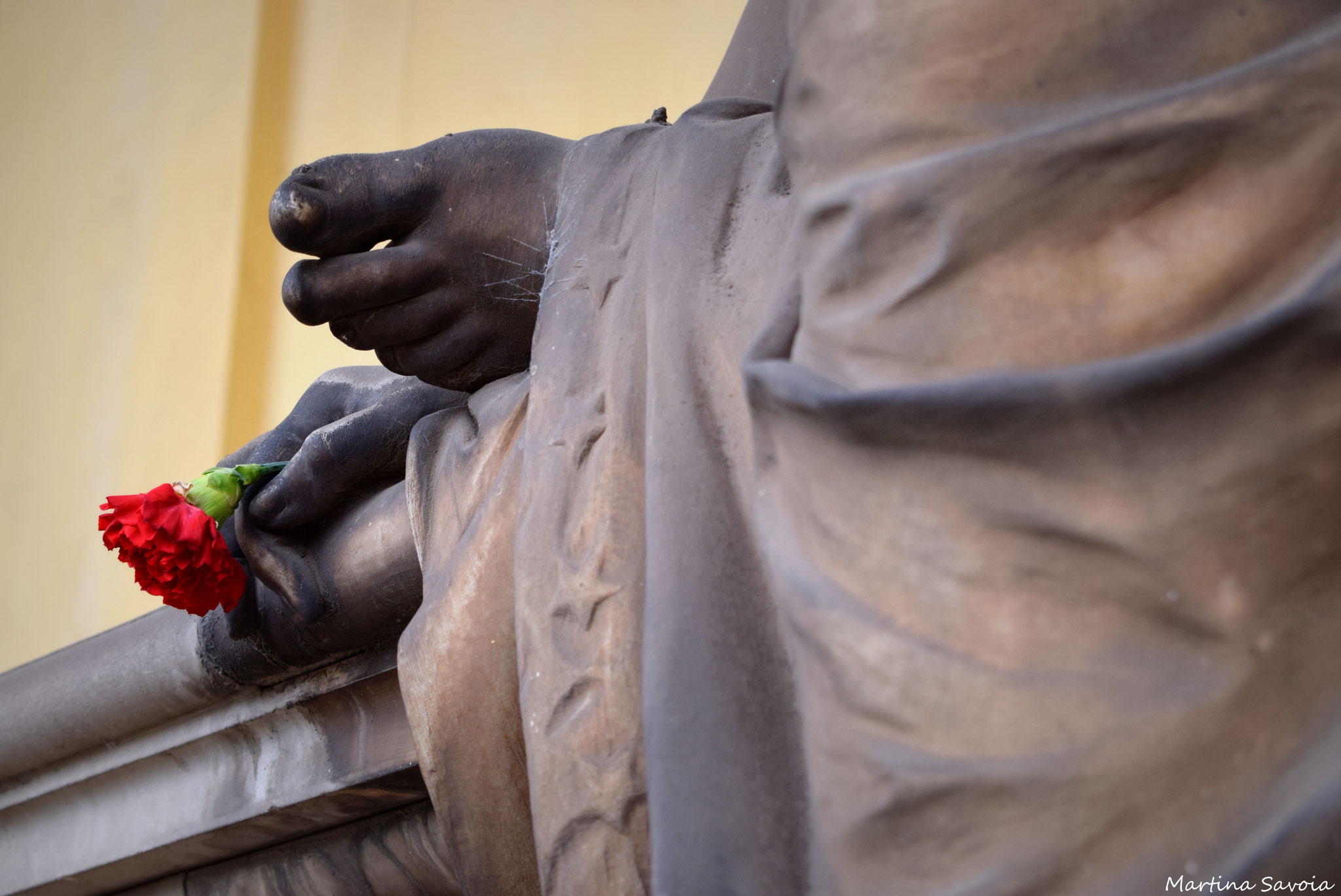 Quando si parla del diavolo, il 95% delle persone commettono cinque er... |  TikTok, image size:2048x1369