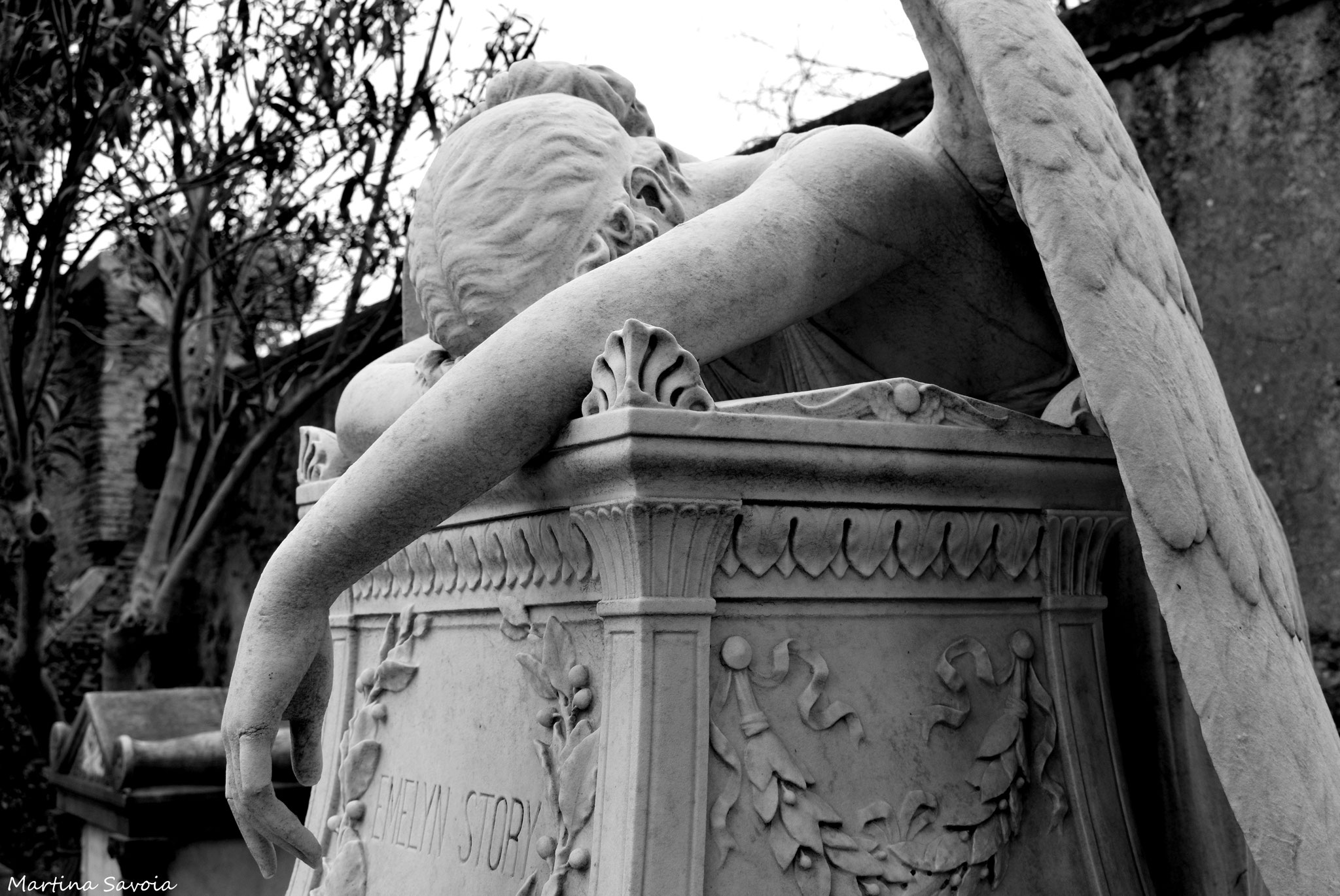 Simbolismo cimiteriale Parte 1 - Mani e gesti - Arte cimiteriale, image size:2048x1370