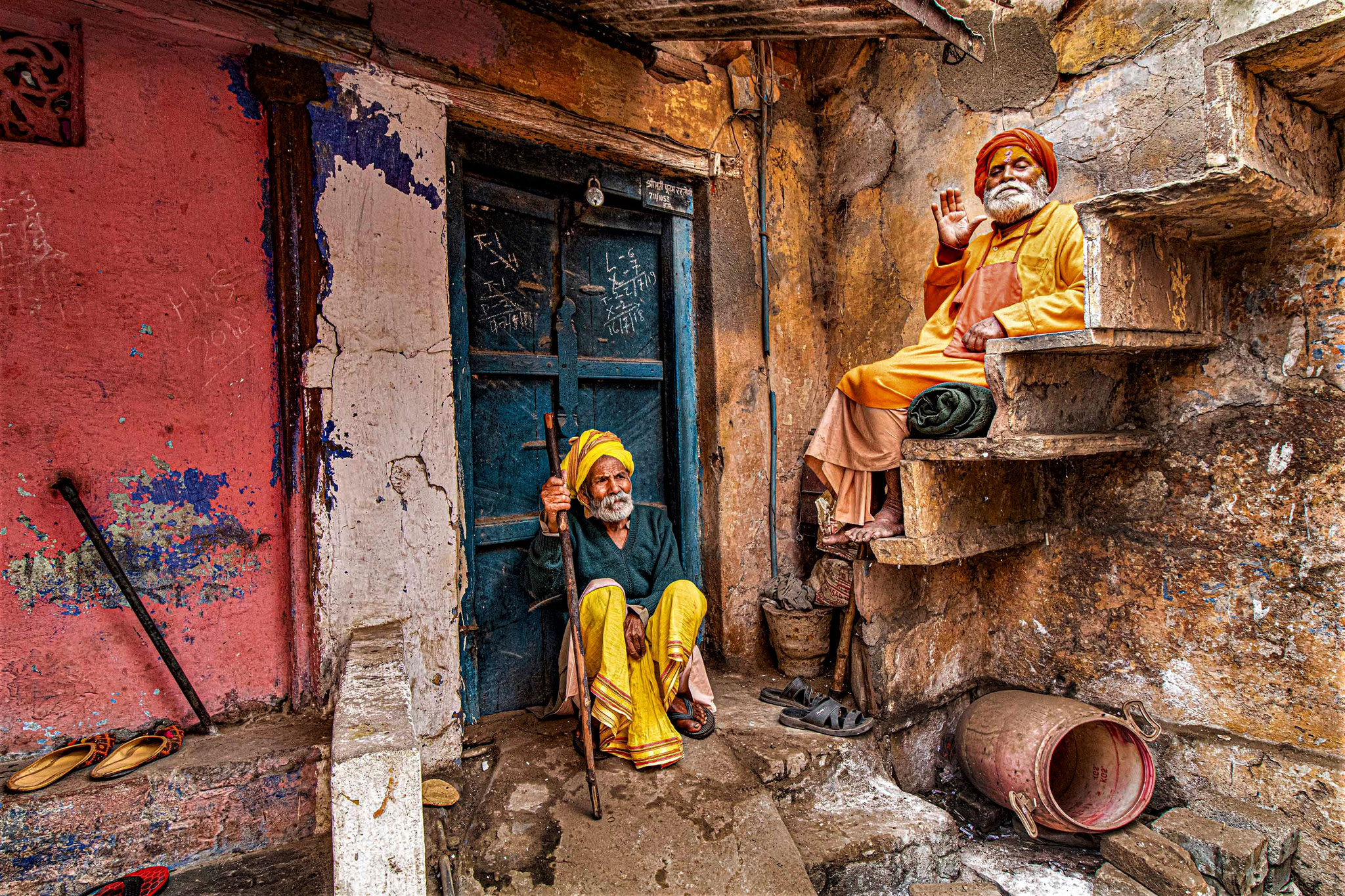 Subhra  Roychowdhury EFIAP (India)  - Old and wise
