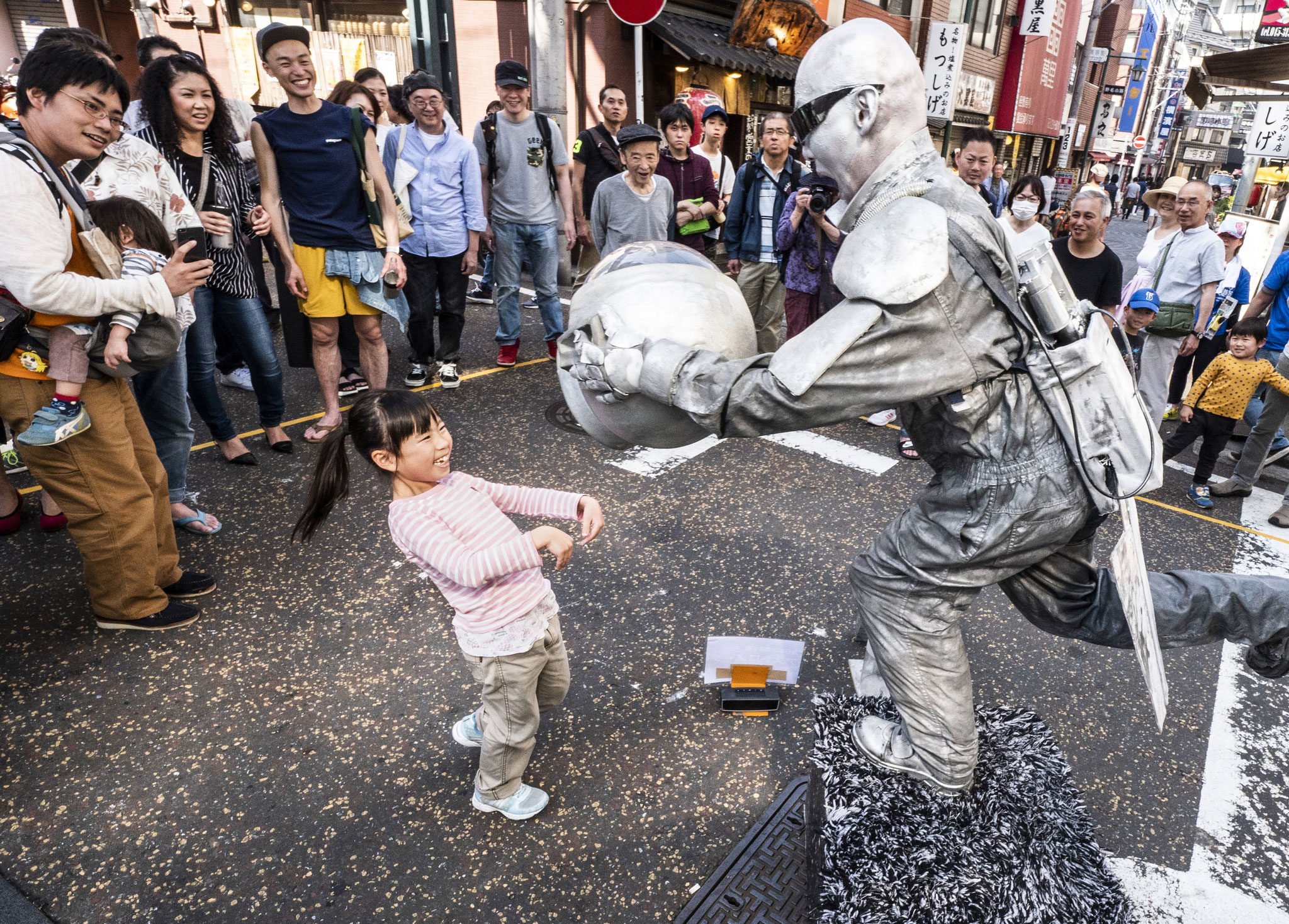 Tetsuo Sugimoto (JP) - Spectacol de stradă - Street performance - 大道芸