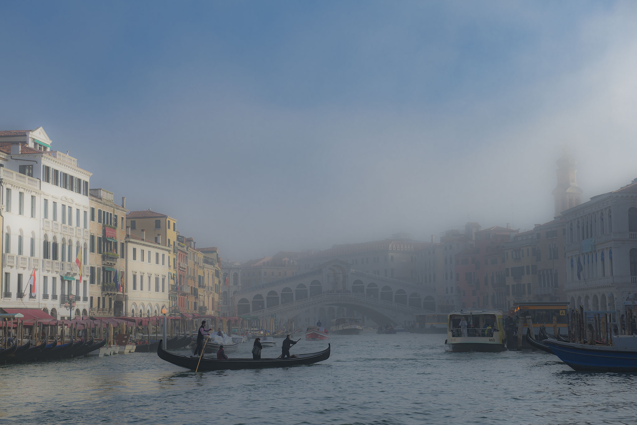 Gabor Ovidiu EFIAP (RO) - Misty morning in Venice
