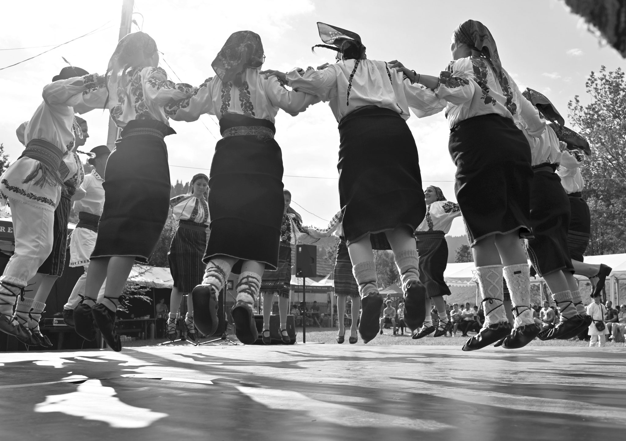 Incze László AFIAP (RO) – In aer_A levegőben