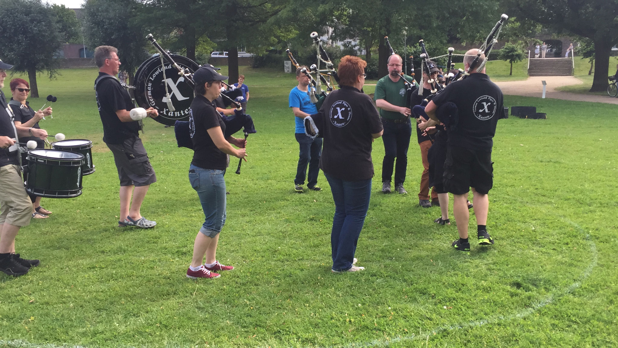 Foto & Video Galerie GLPD Xanten Dudelsack Band Dudelsack Band