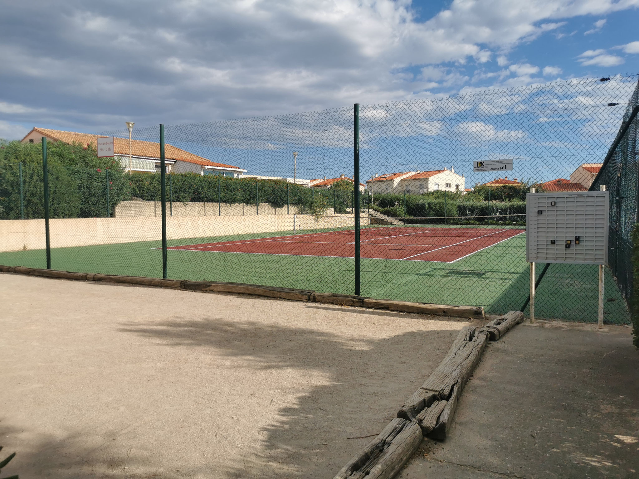 Tennis de la résidence
