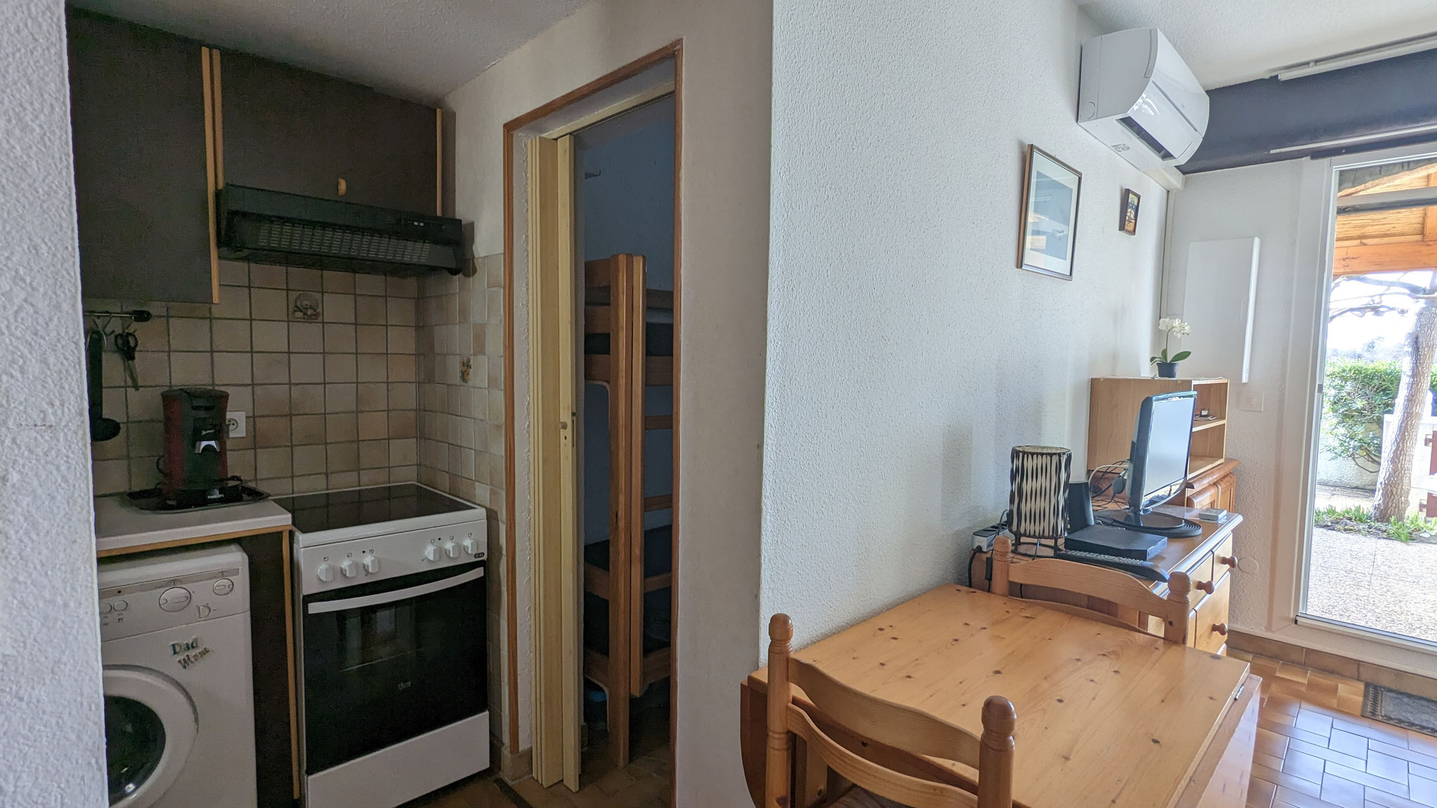 Porte de la petite chambre