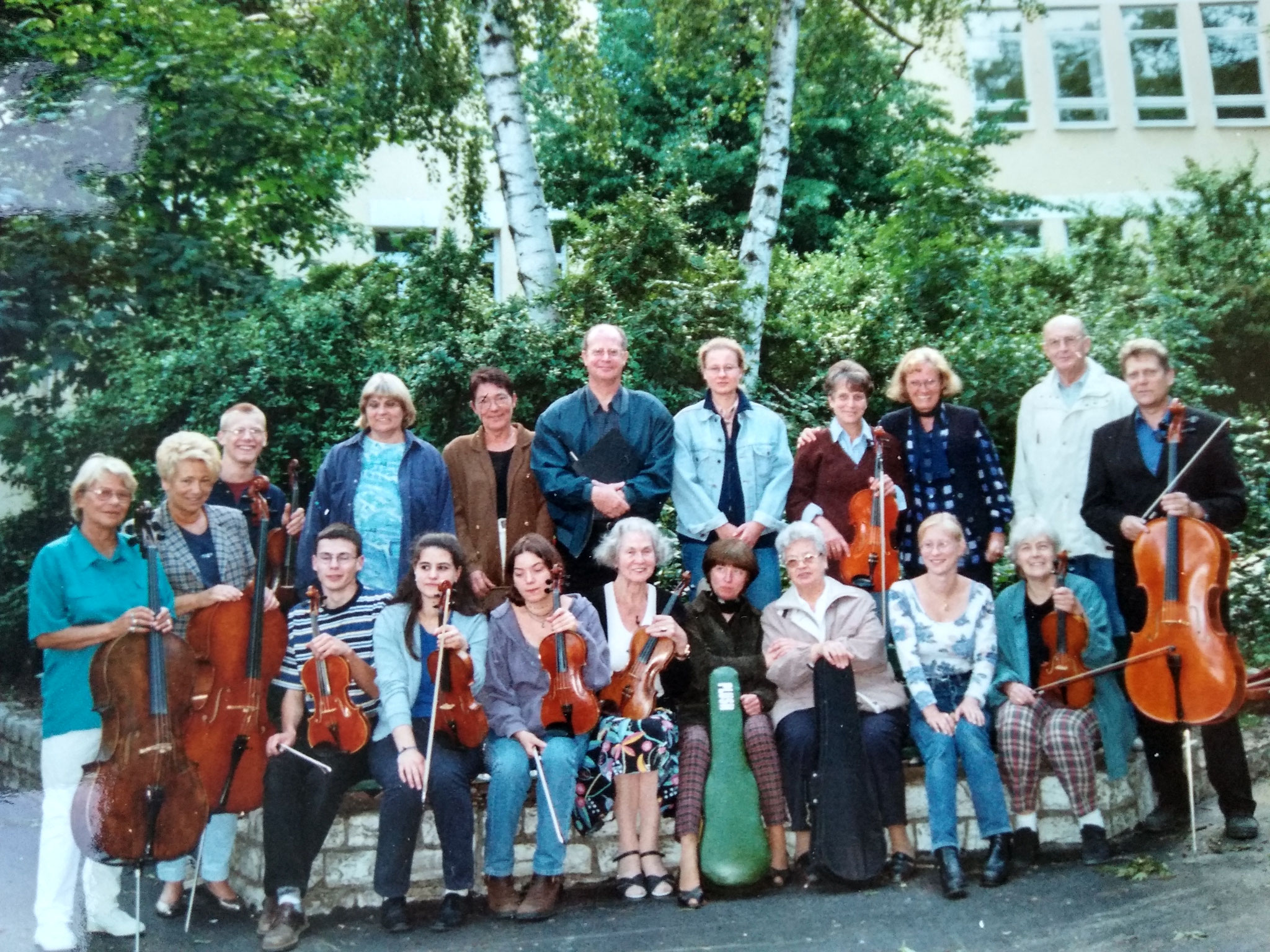 Bei den Proben mit Dirigent Pater Bernhard Weis in Untermerzbach - 20. Juni 1999