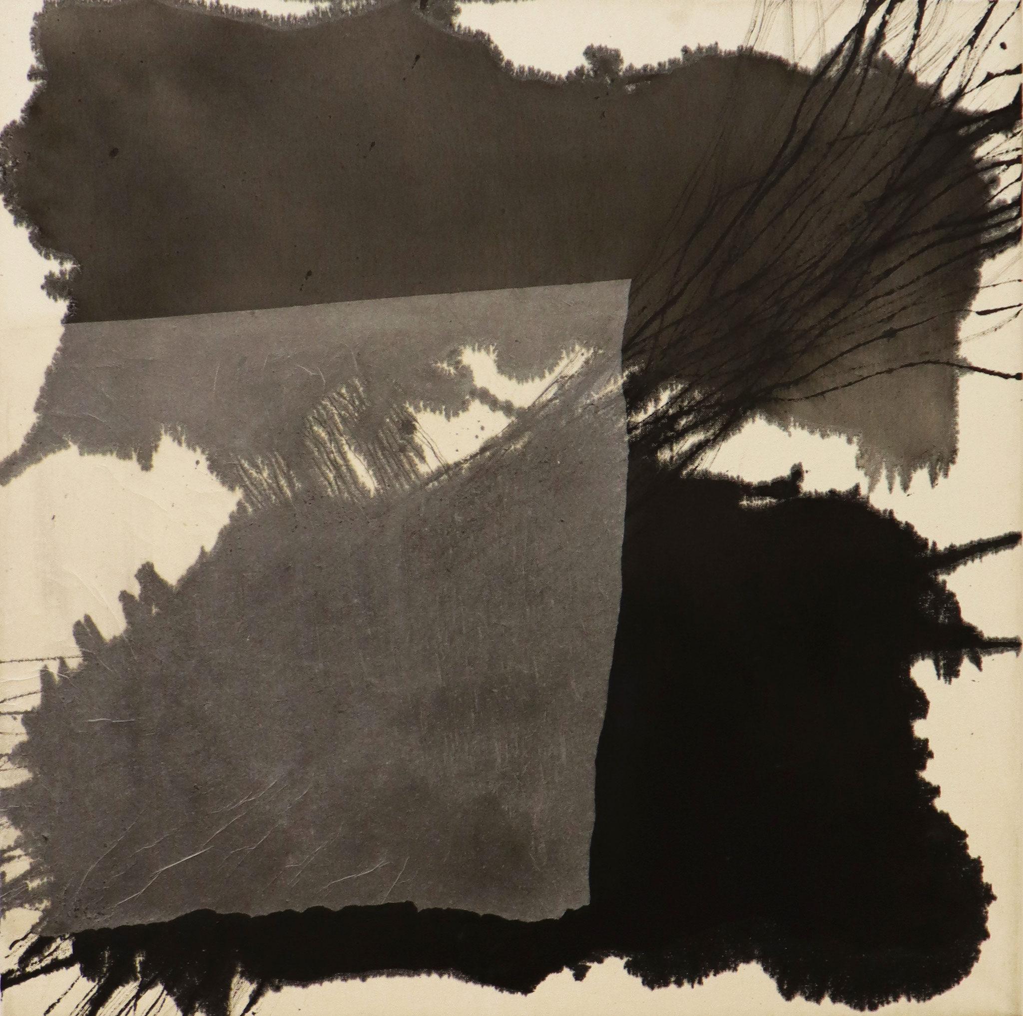 Series 'Traces' 2020 - Tusche & Seidenpapier auf Leinwand / ink & silk paper on canvas - 80 x 80 x 3.6 cm 