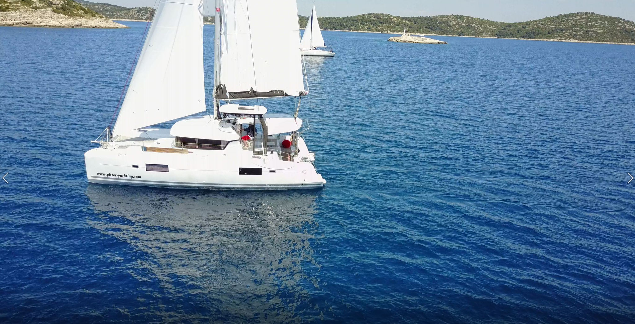 Katamaran Reisen als Charter Kroatien von SCT Marina in Trogir - www.katamaramtraum.com