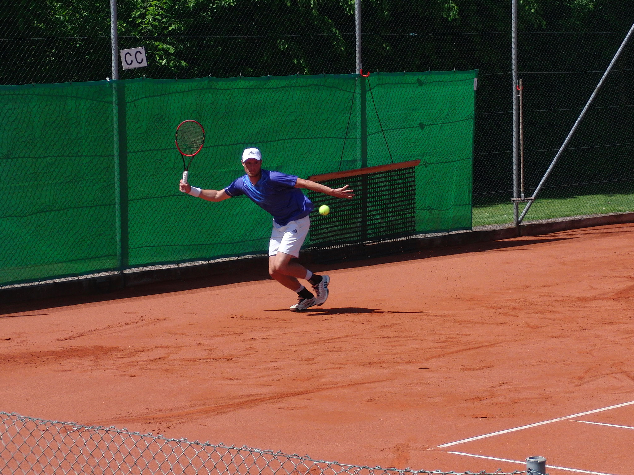 Slideshow - Turnierzweiter Daniel Baumann (TC Ismaning)