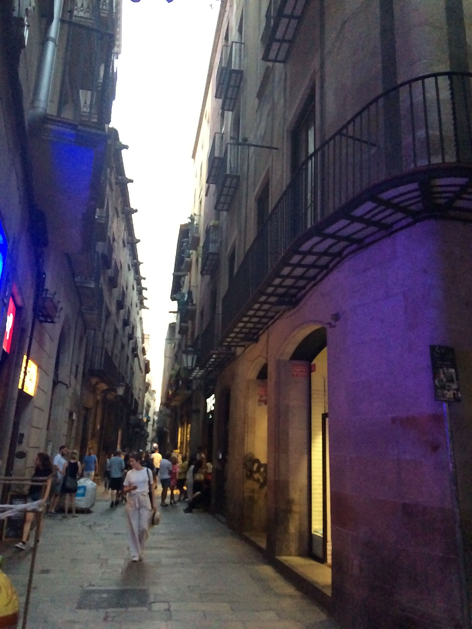Calle Montcada waar zich ook het Picasso museum bevindt