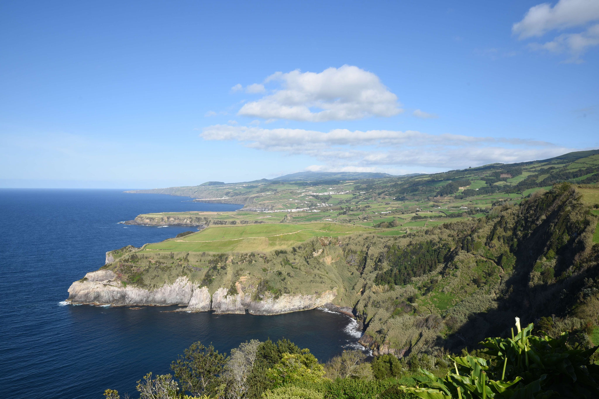 Küstenabschnitt im Norden von Sao Miguel