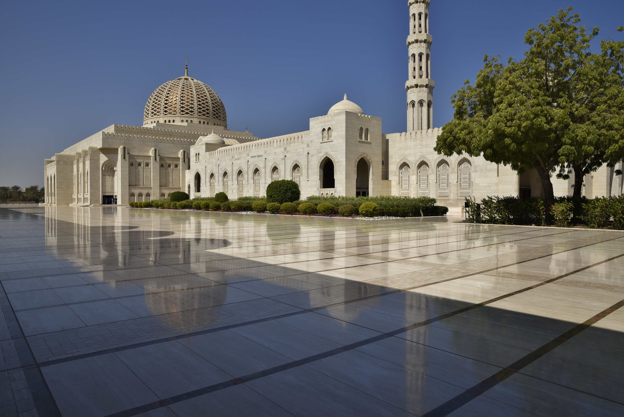  Spiegelung der Moschee I