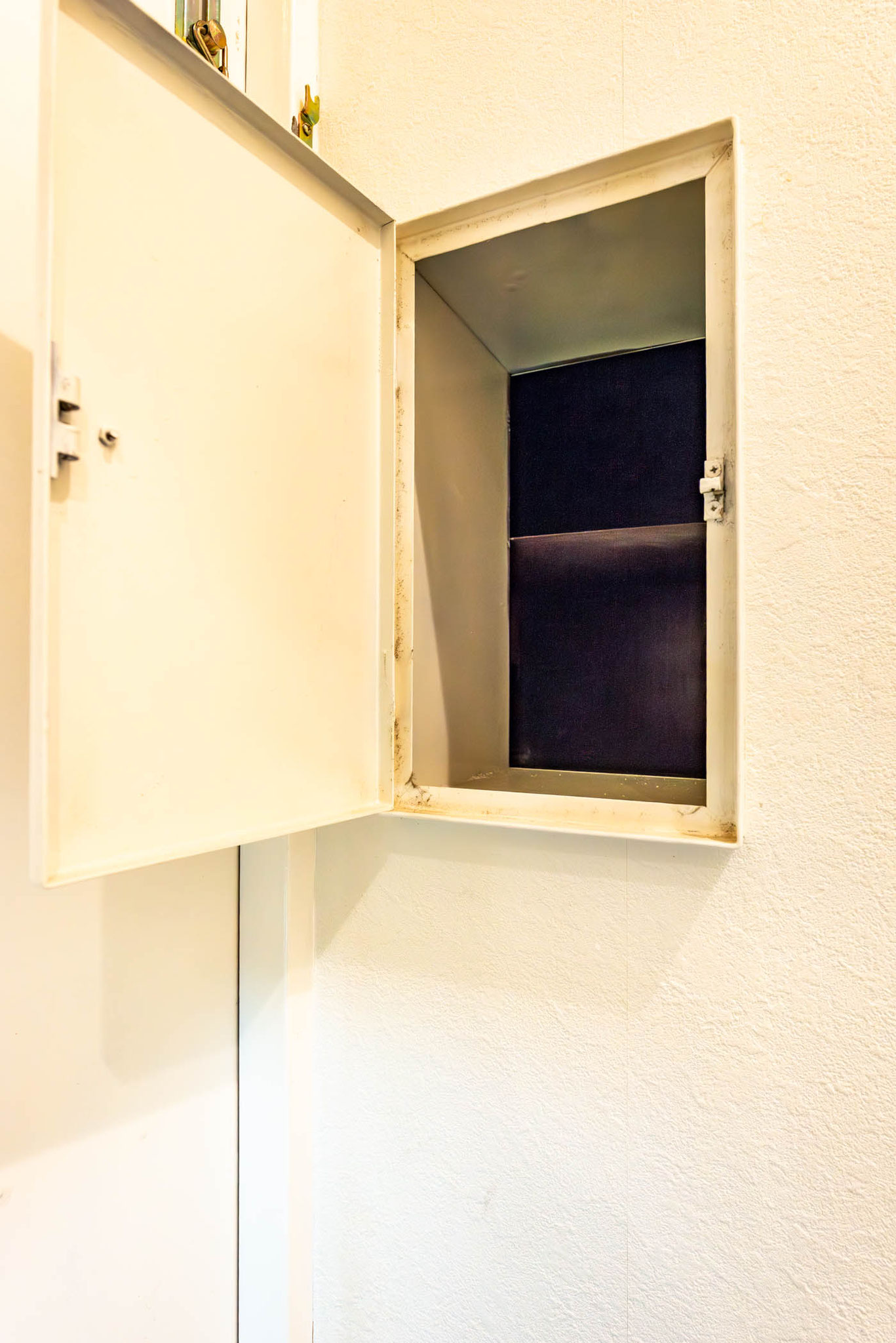 メールボックス（内）