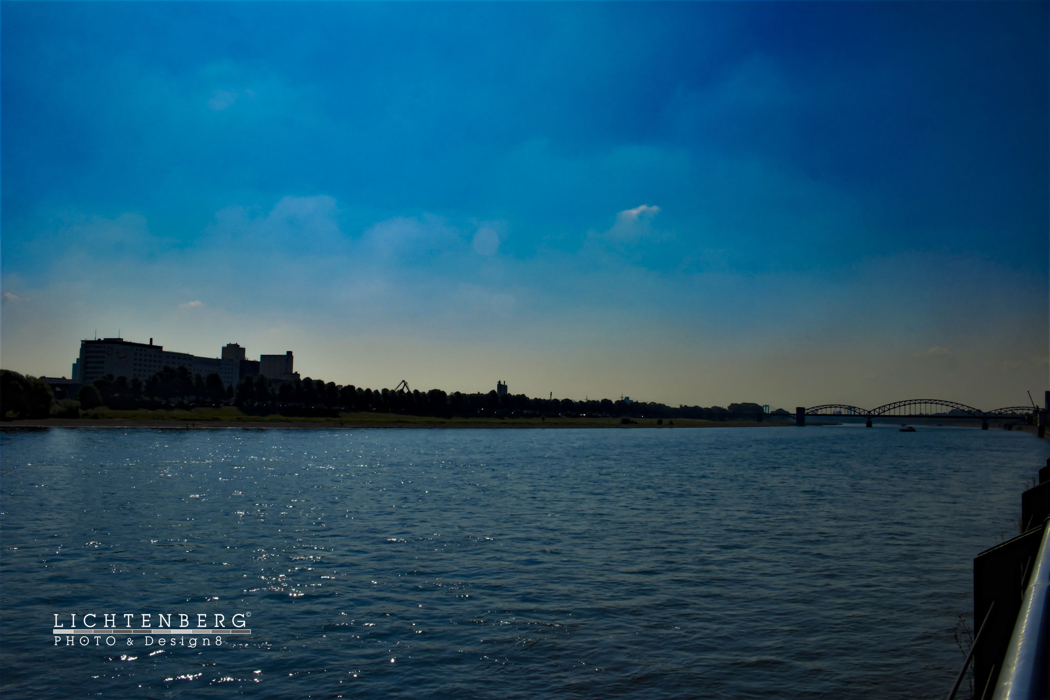 Blauer Rhein ...