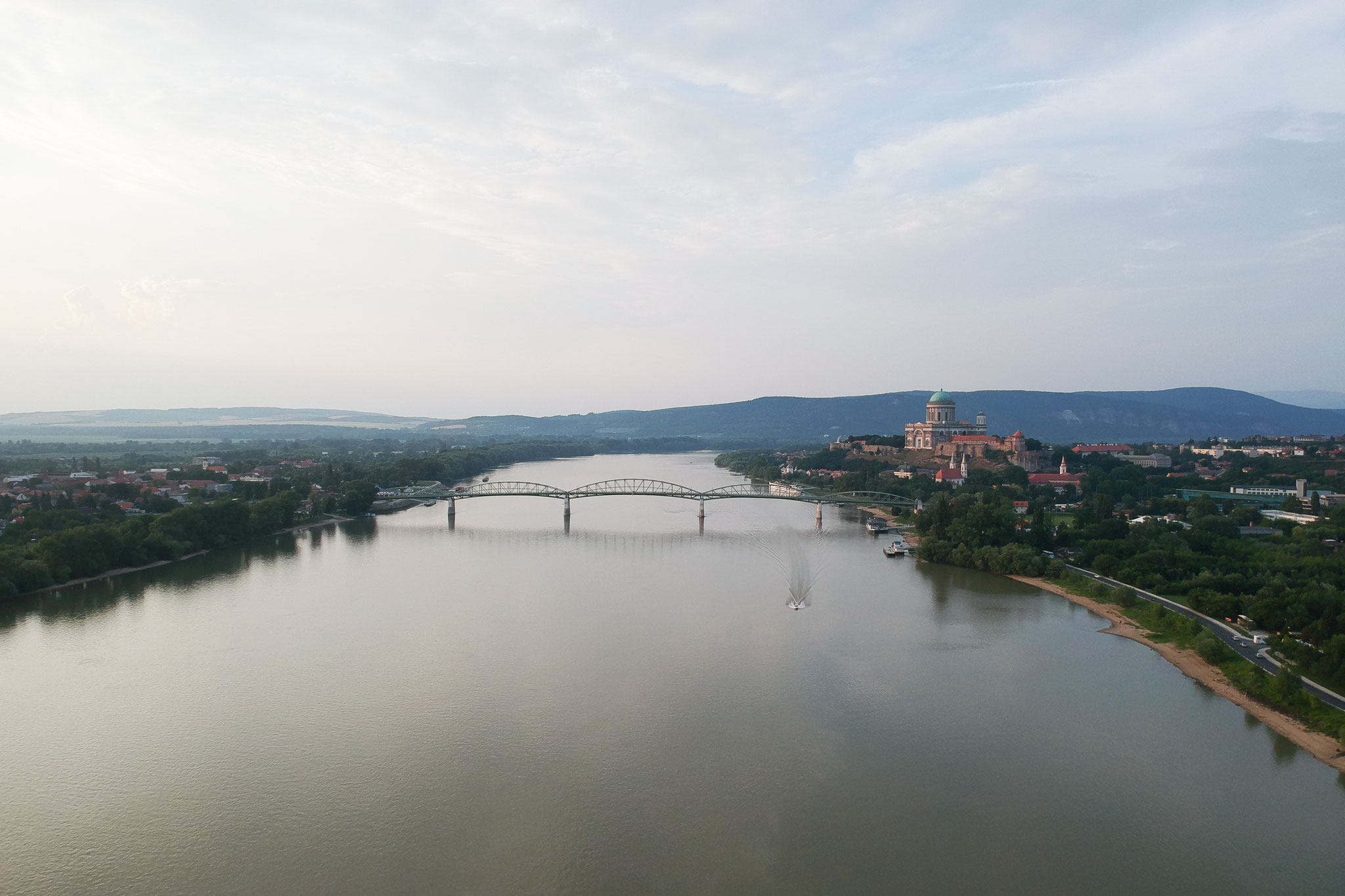 Blick die Donau bei Esztergom