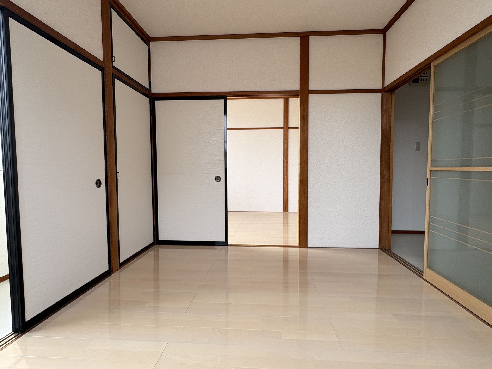 金沢市東力1丁目207,T&K