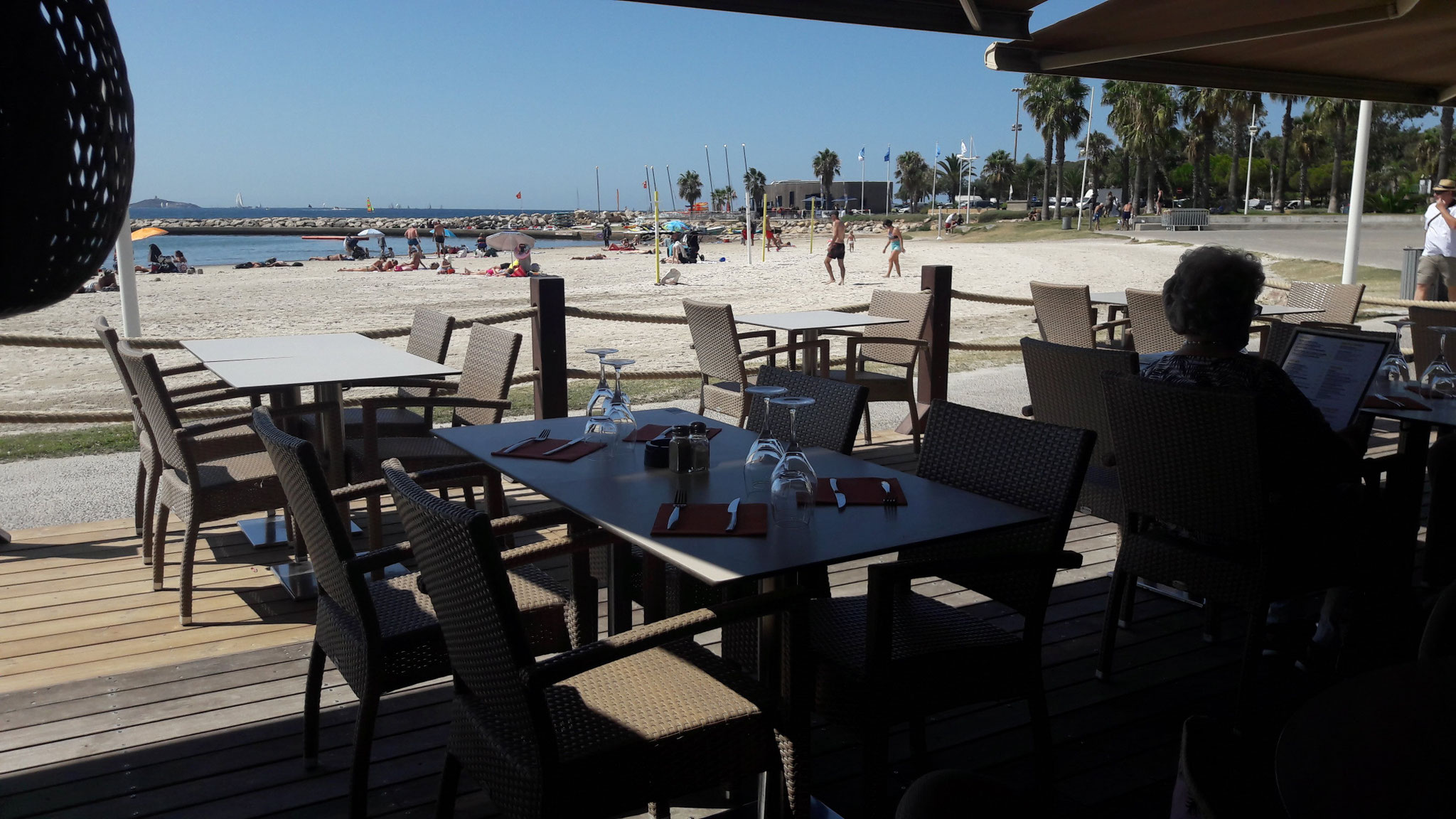 Restaurant bord de mer 600 mètres
