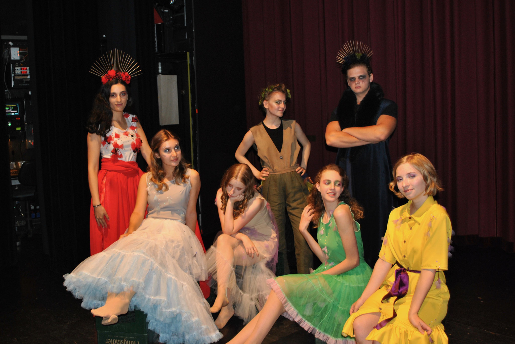 Großteil der Besetzung für "A Midsummer Night's Dream"