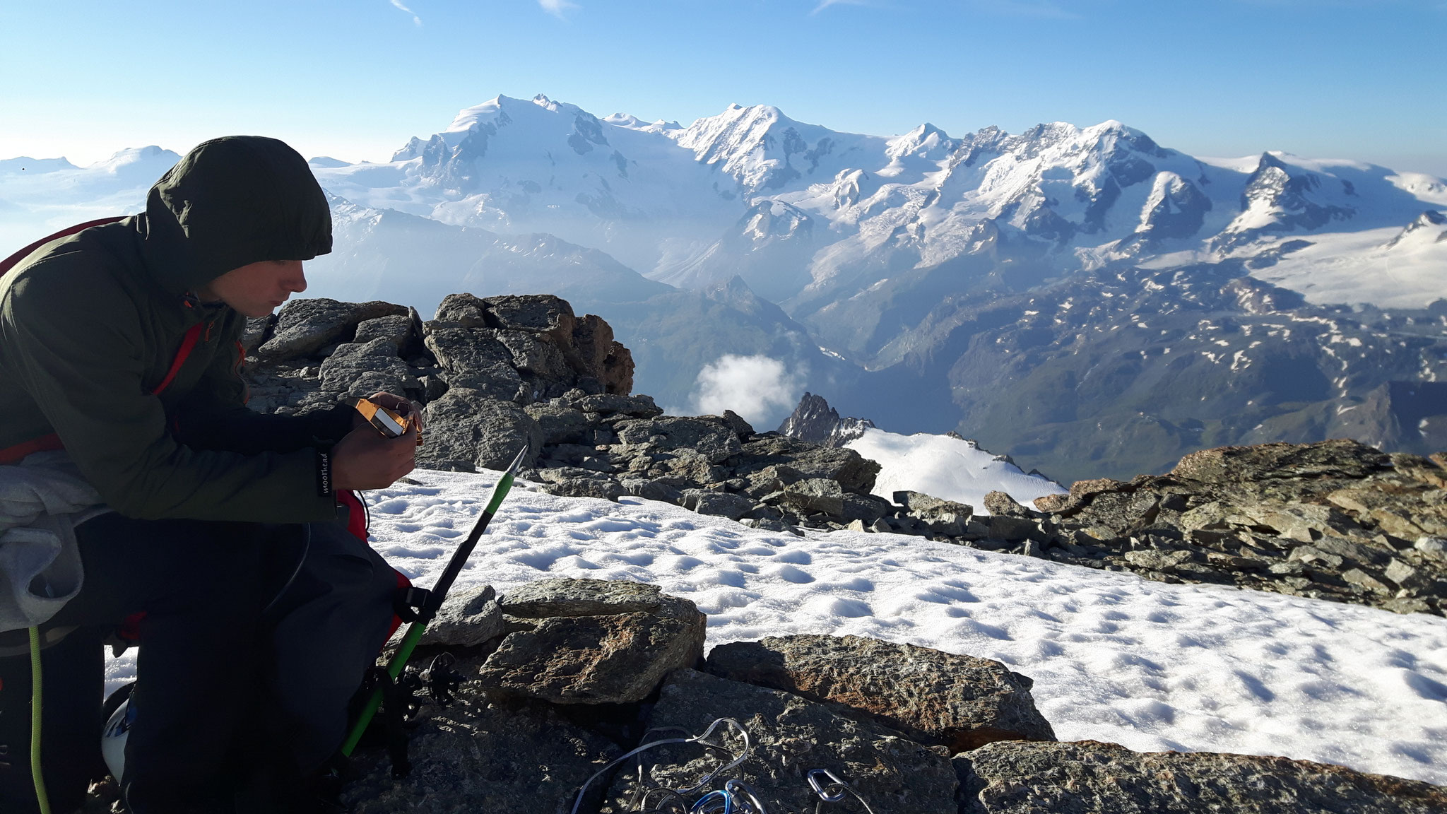 Plateau vor Wellenkuppe-Blick Monte Rosa-3800m