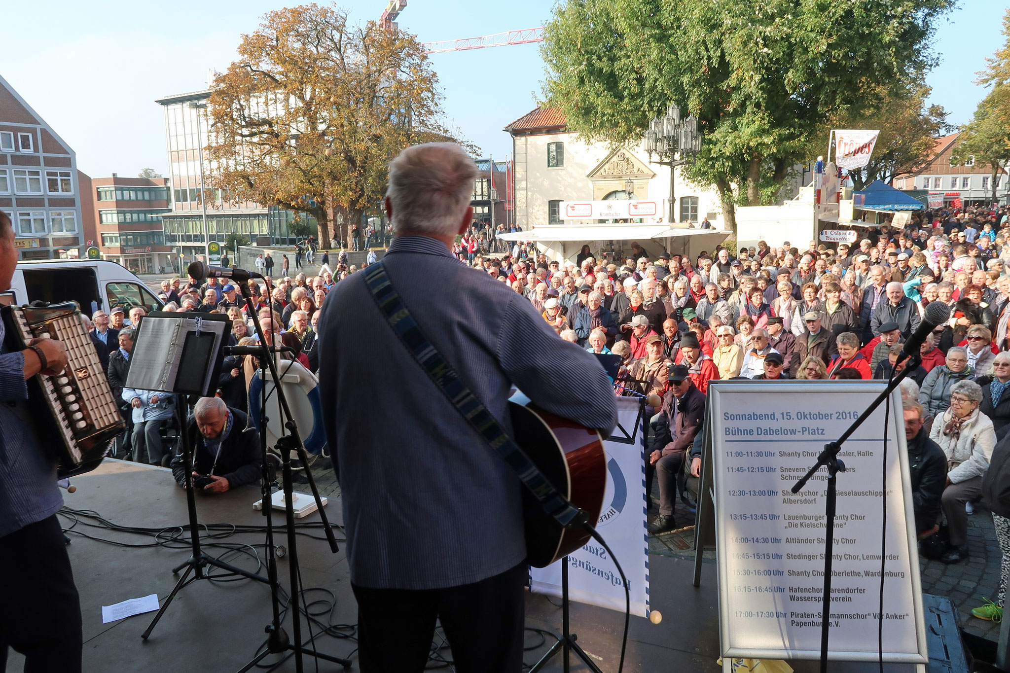 Bühne Pferdemarkt