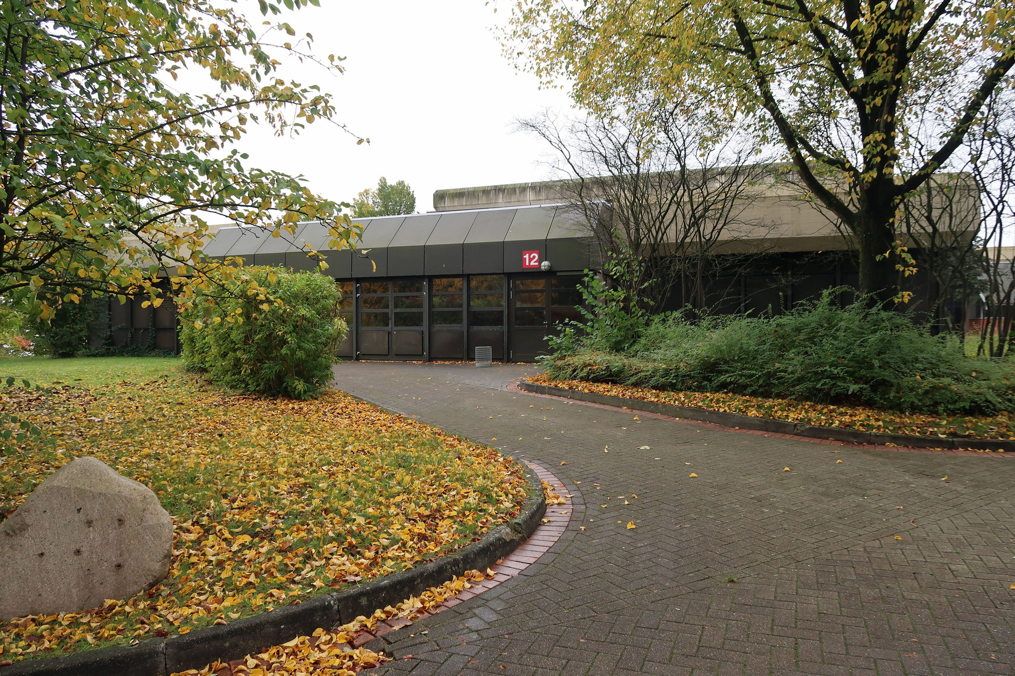 Gebäude 12