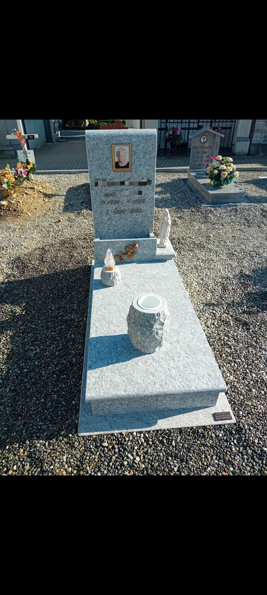 Copritomba, vaso e lampada in pietra di Luserna 