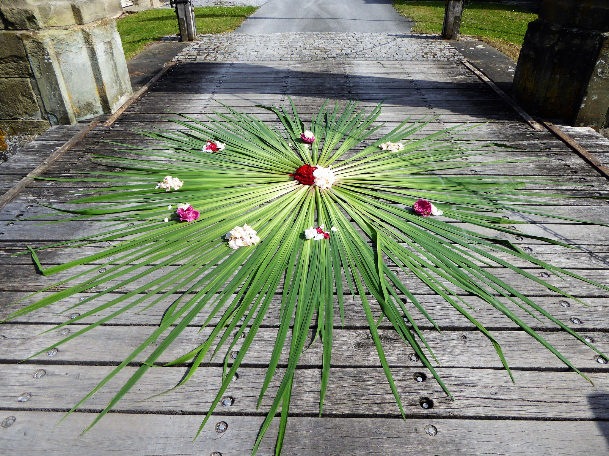 Blumenteppich auf der Schloßbrücke