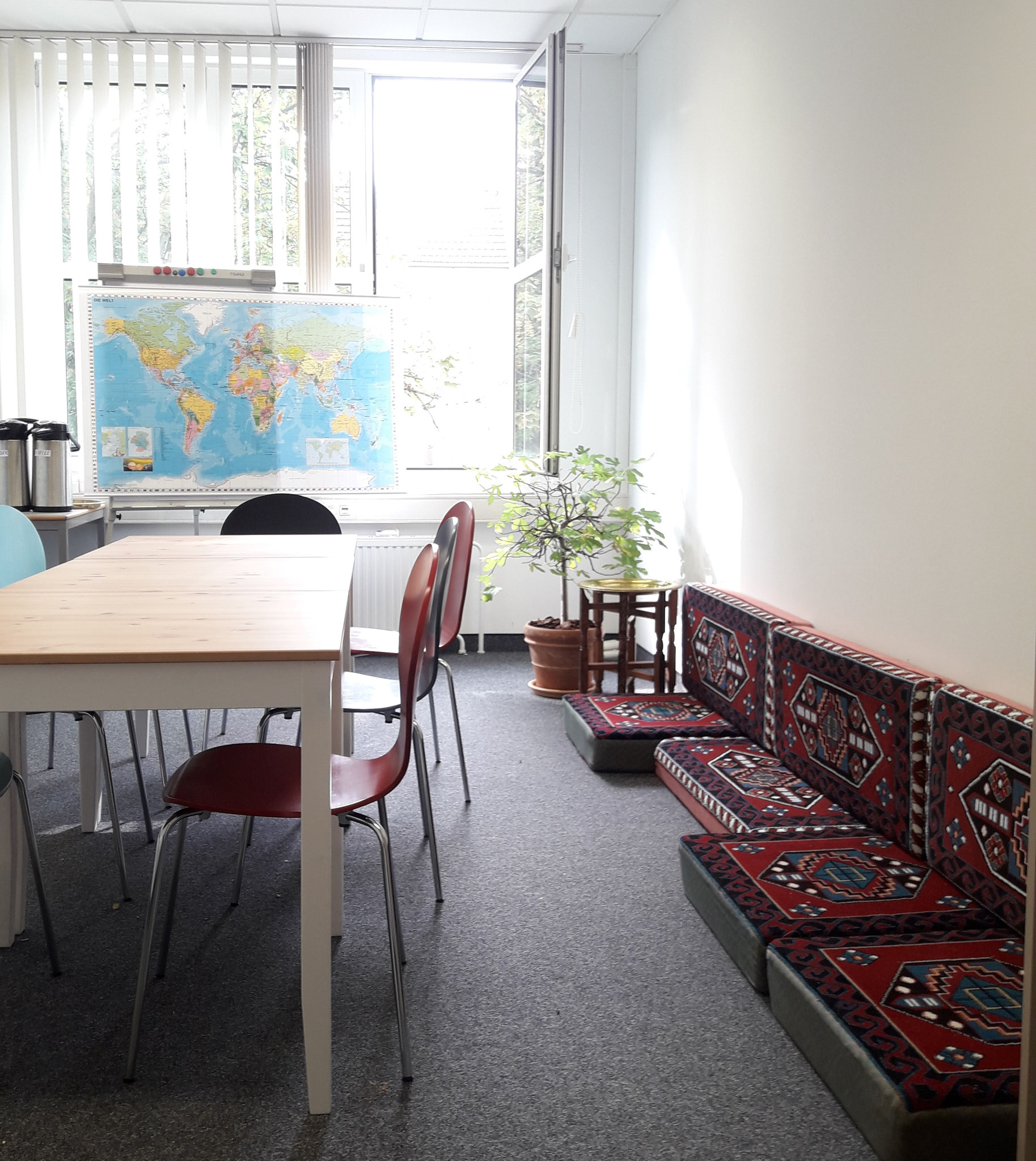 Sozialraum DiaLOG-IN