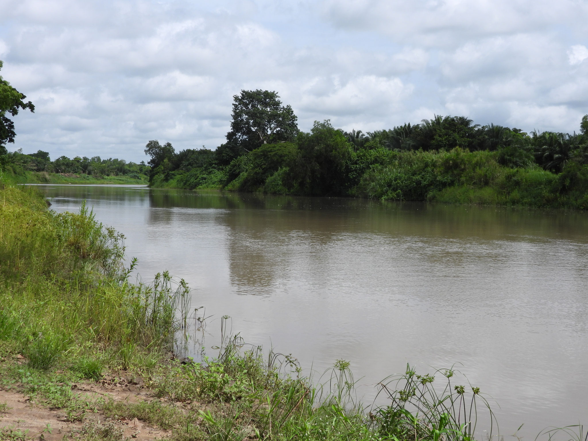 Mono – Grenzfluss.  
