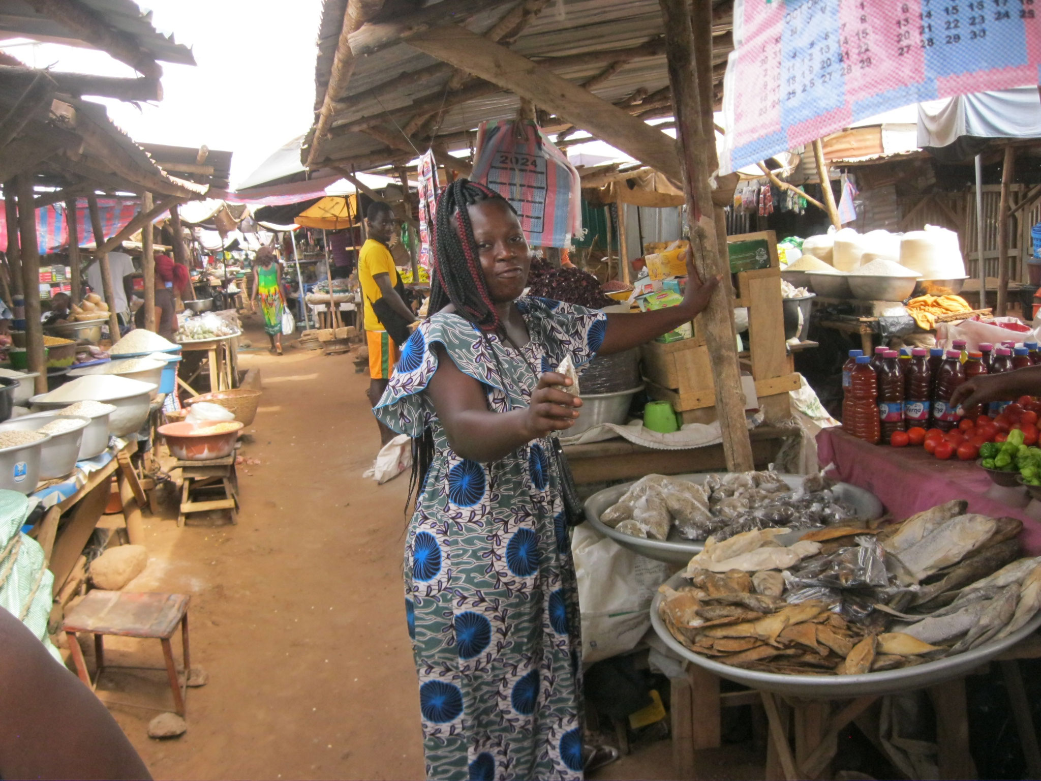 Marktfrau in Zanguera.